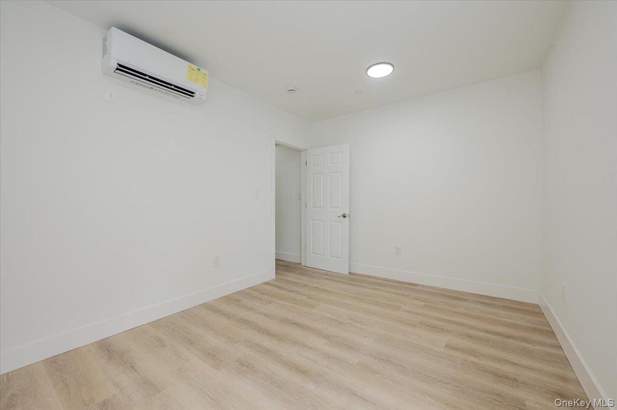 3039-3041 Young Avenue – For Sale photo 11
