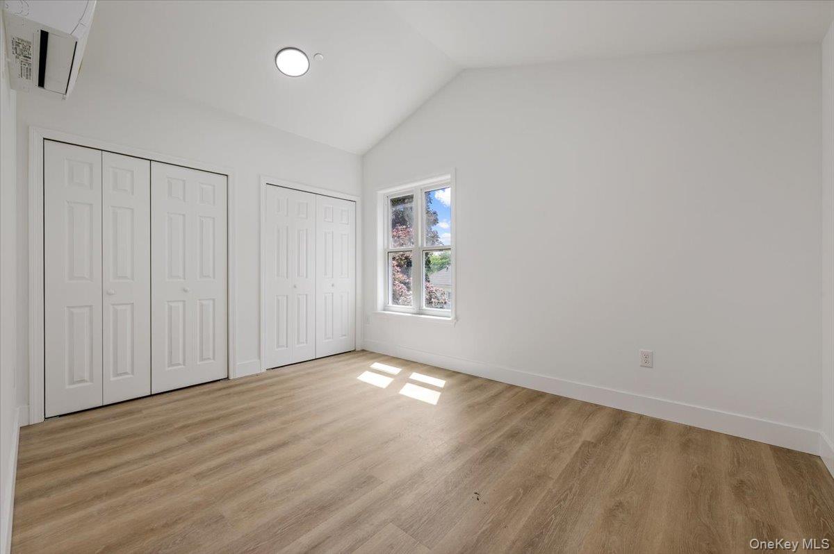 3039-3041 Young Avenue – For Sale photo 21