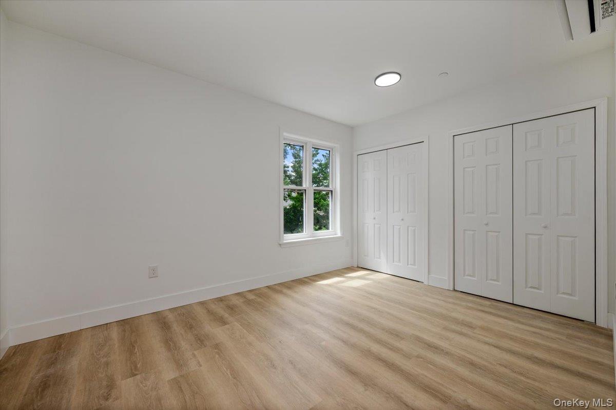 3039-3041 Young Avenue – For Sale photo 10