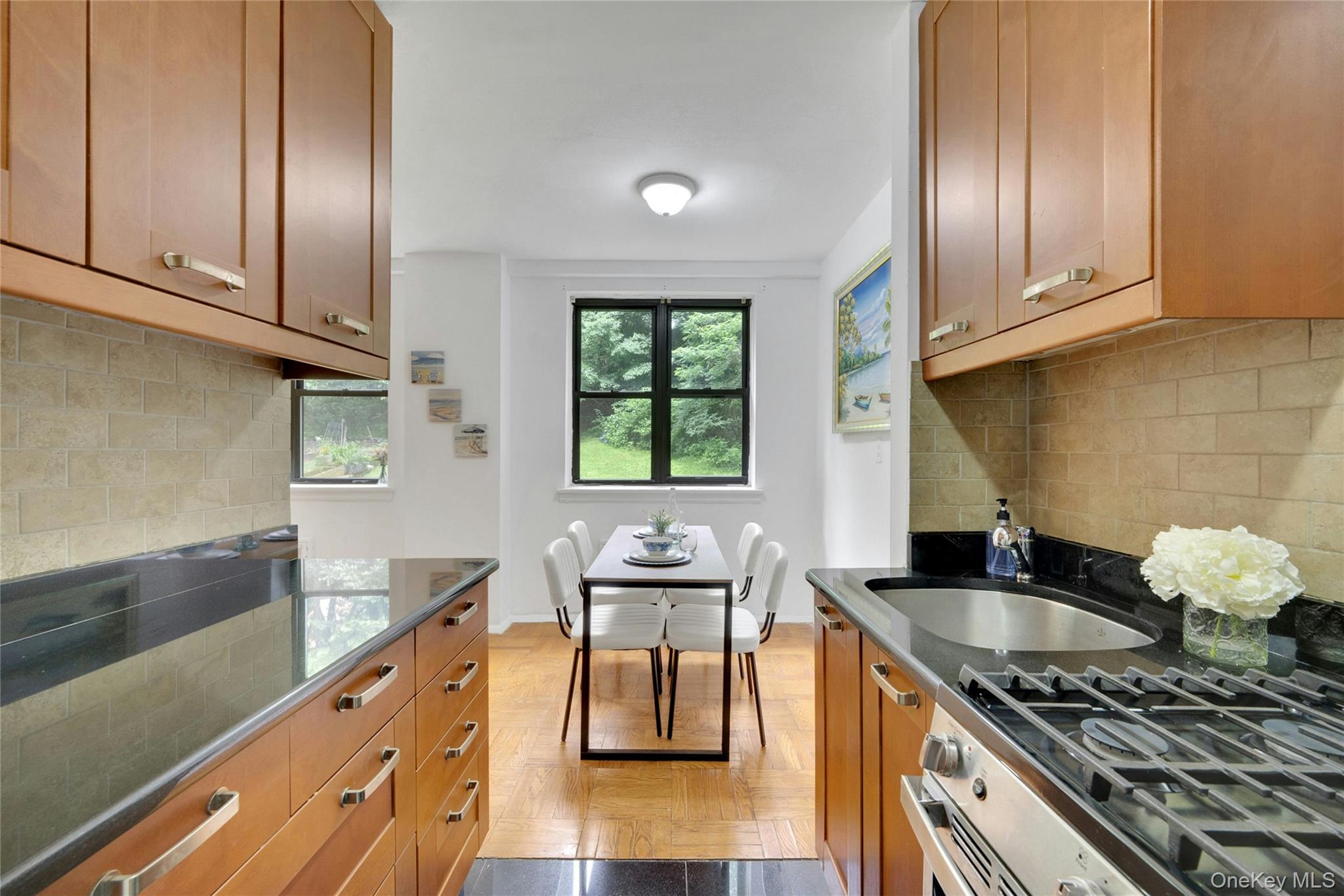 735 Kappock Street, Unit 2F photo 5