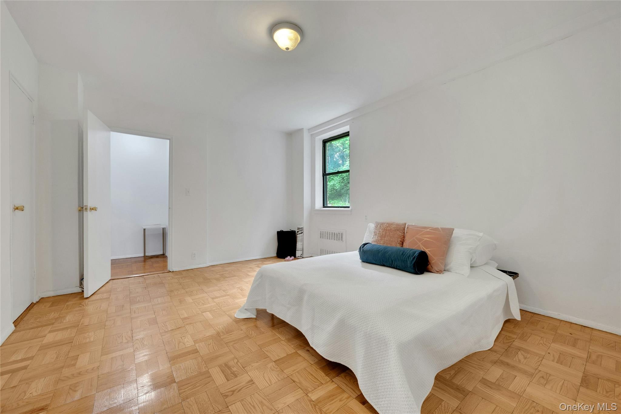735 Kappock Street, Unit 2F photo 25