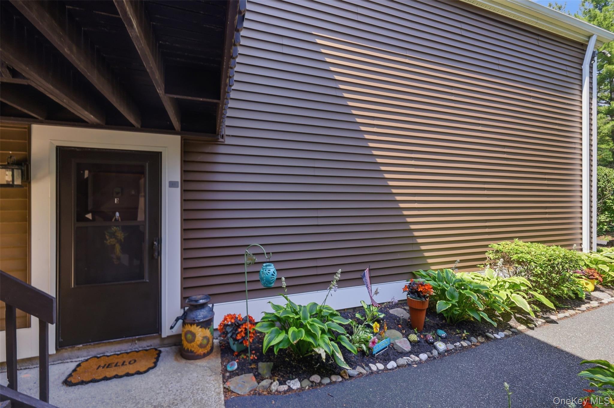 8 Heritage Drive, Unit E photo 9