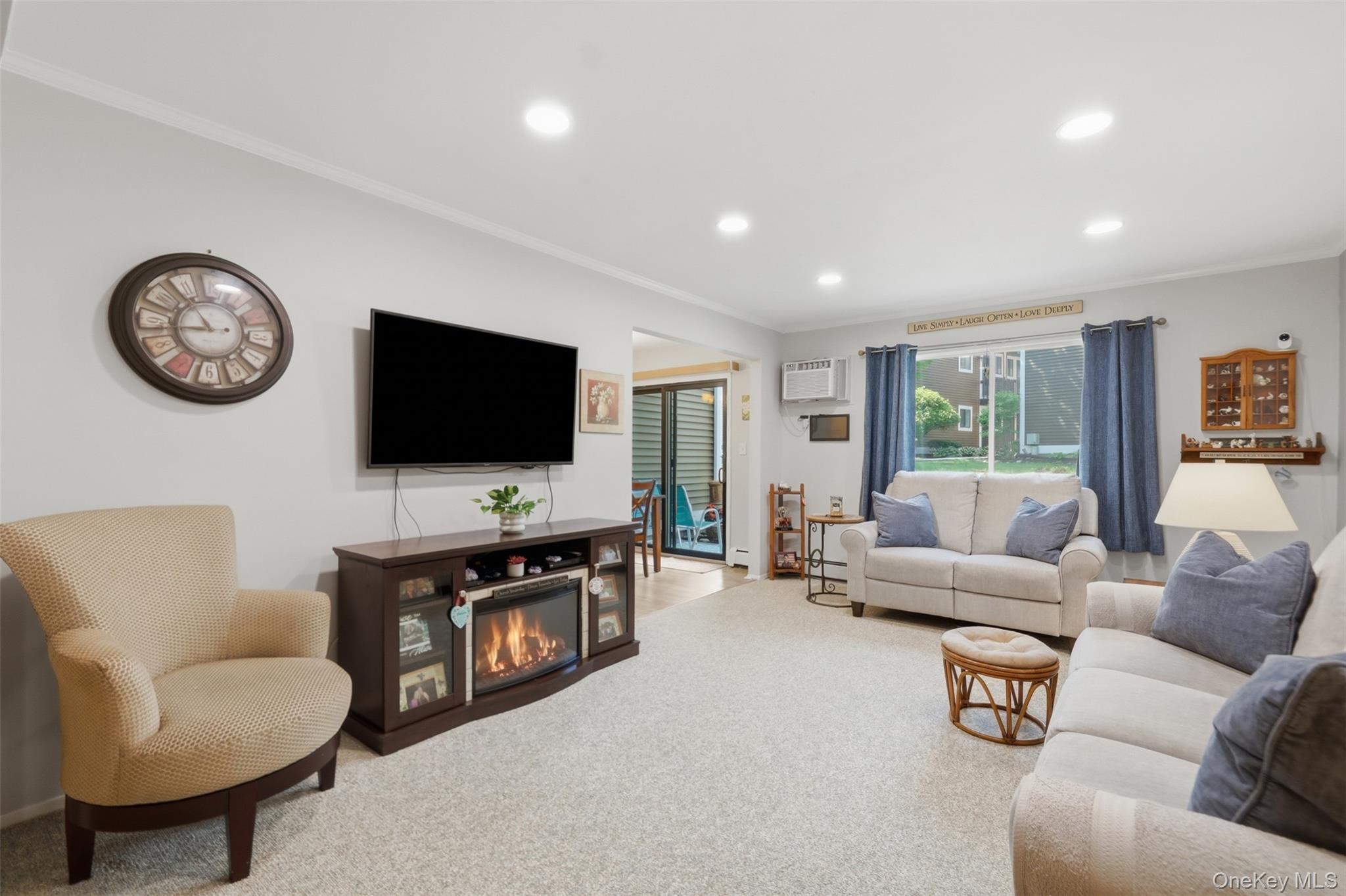 8 Heritage Drive, Unit E photo 17
