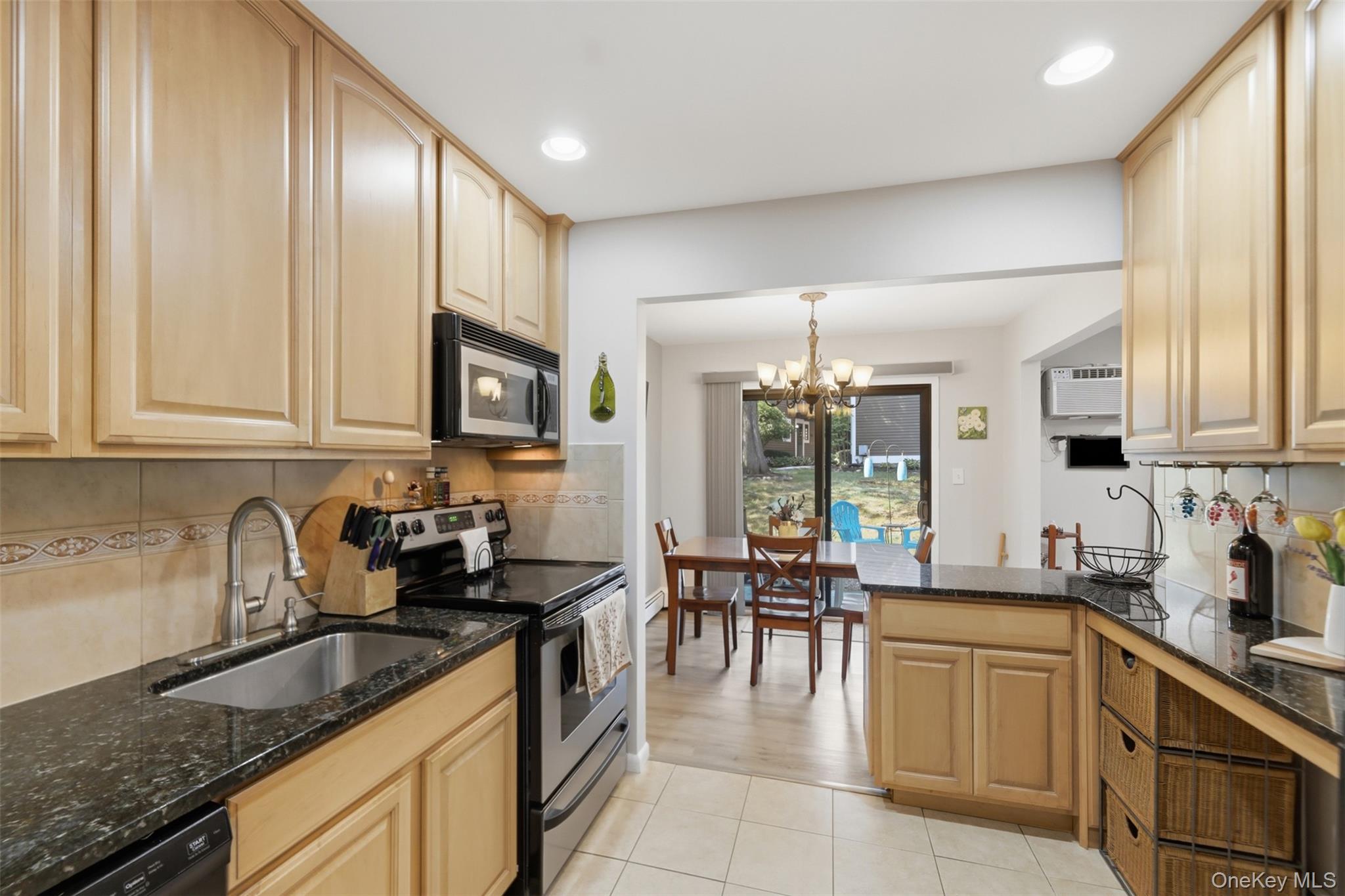 8 Heritage Drive, Unit E photo 22