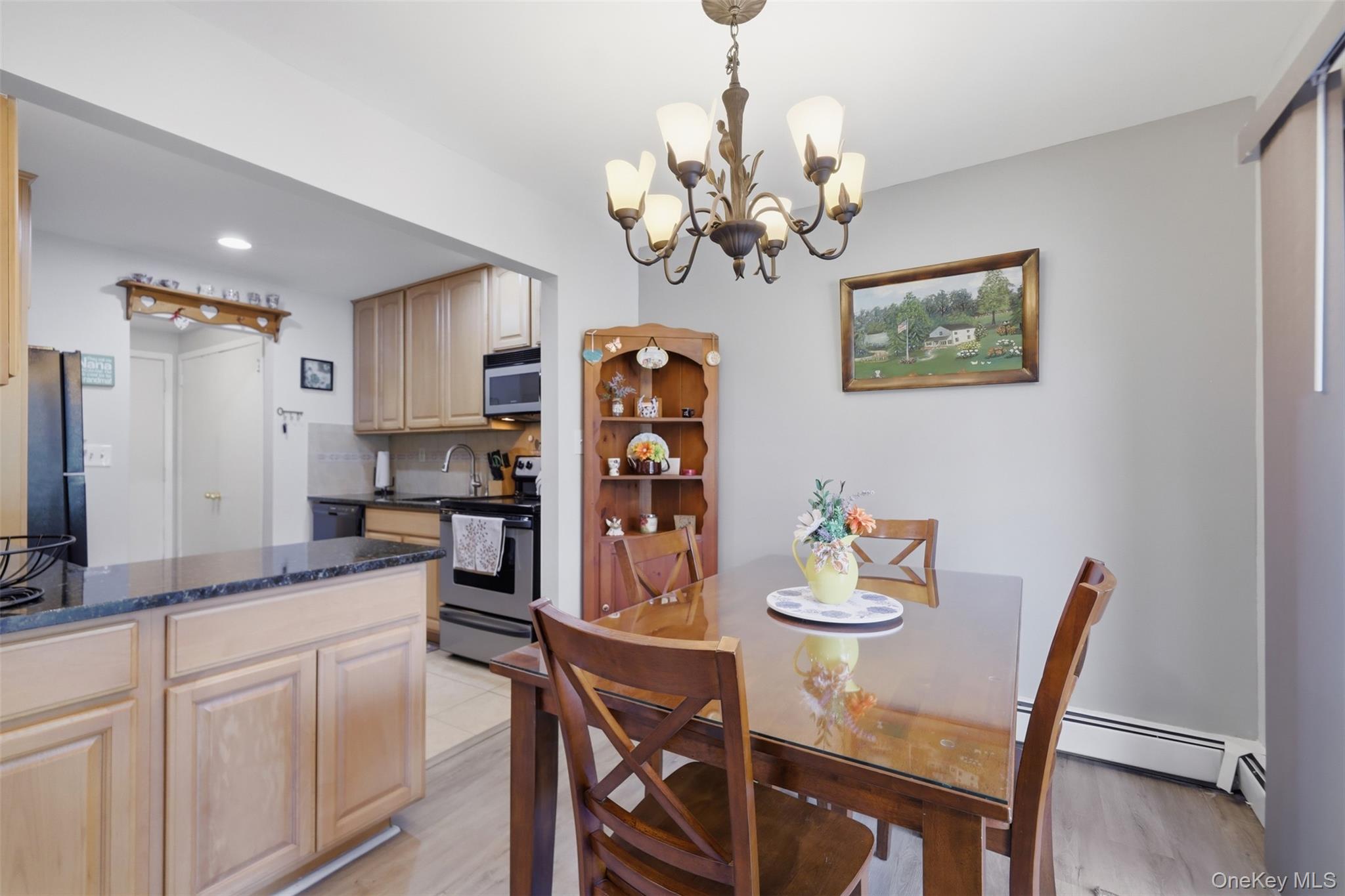 8 Heritage Drive, Unit E photo 16