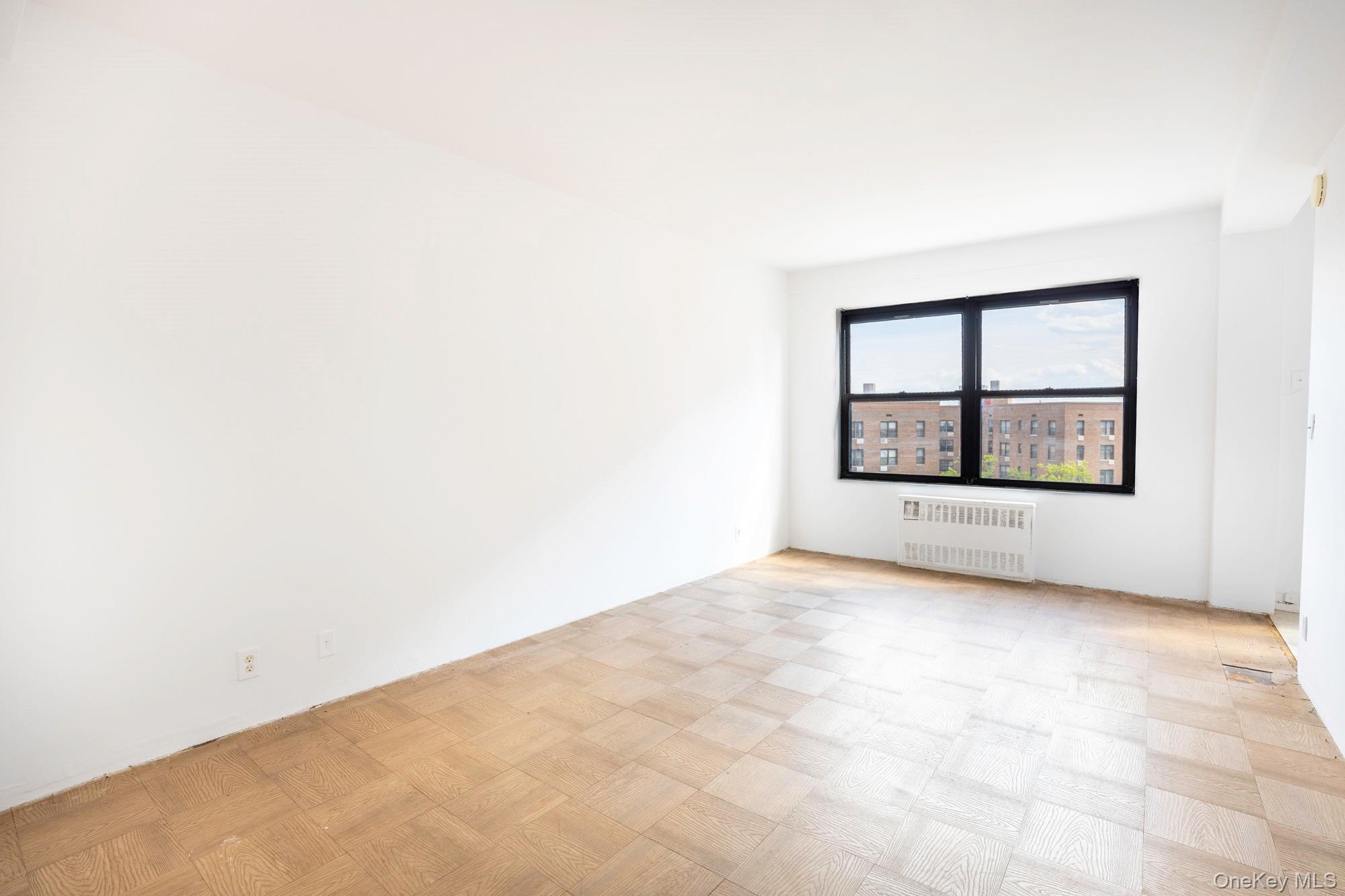 99-72 66 Road, Unit 7O photo 8