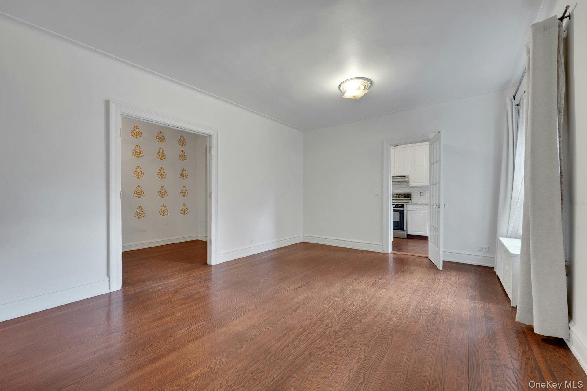 143 Garth Road, Unit 1J photo 6