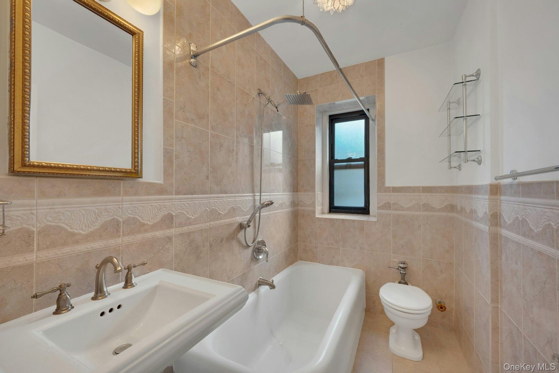 143 Garth Road, Unit 1J photo 15
