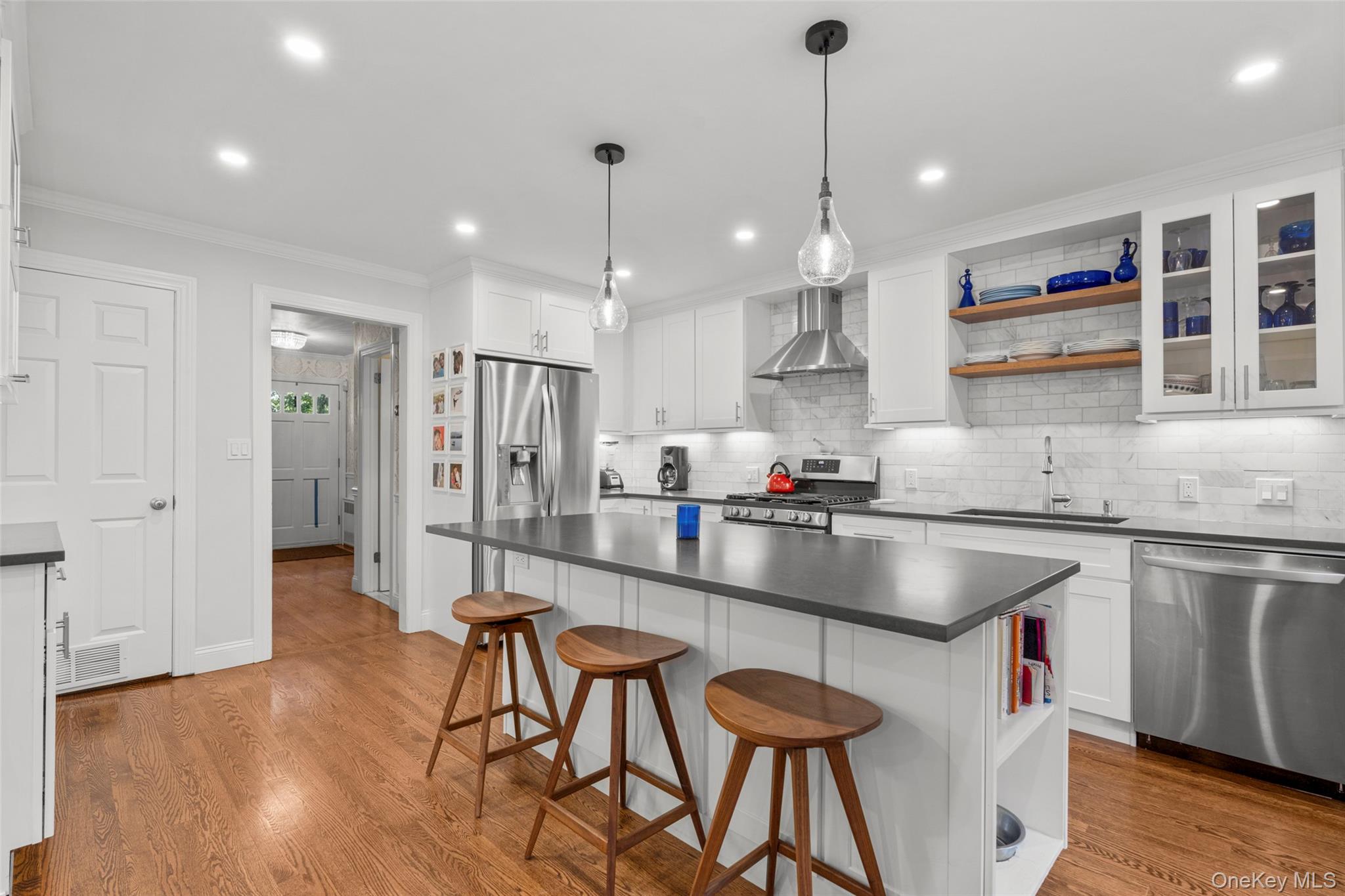 341 Orienta Avenue – For Rent photo 13