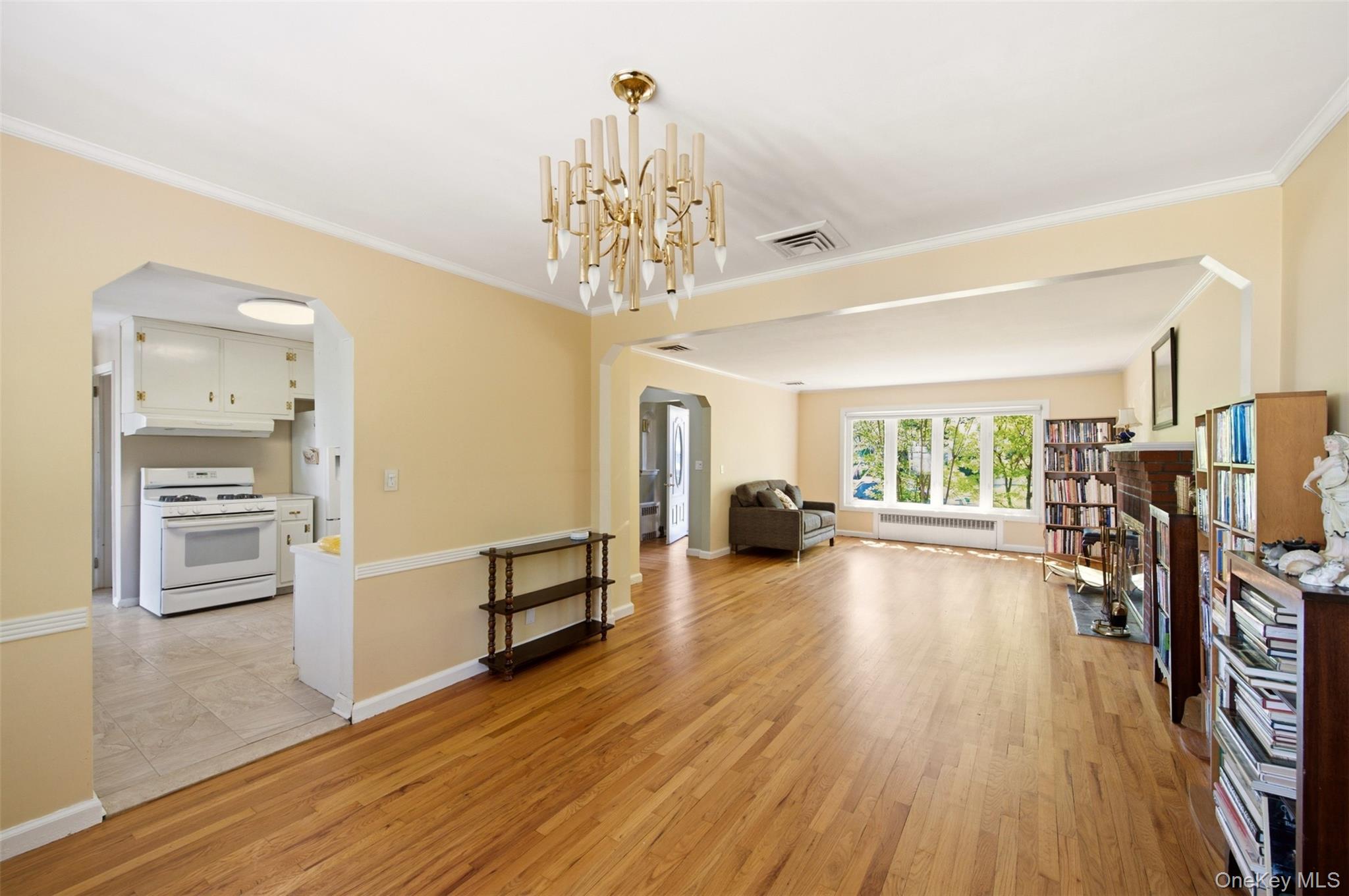 169 Landau Avenue – For Sale photo 5