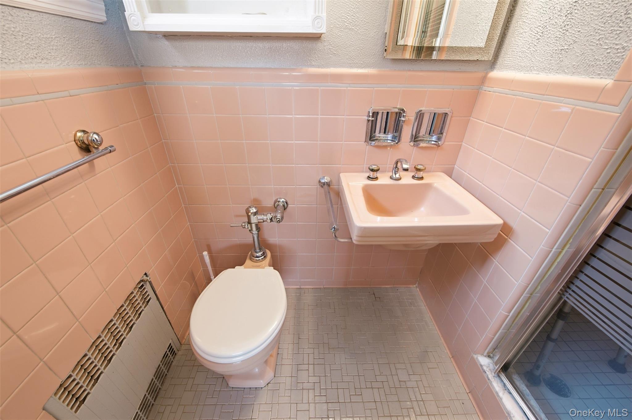 169 Landau Avenue – For Sale photo 10