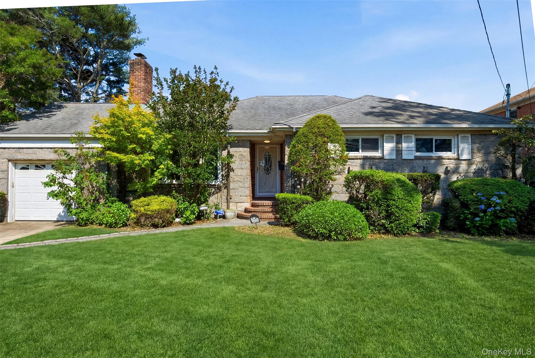 169 Landau Avenue – For Sale