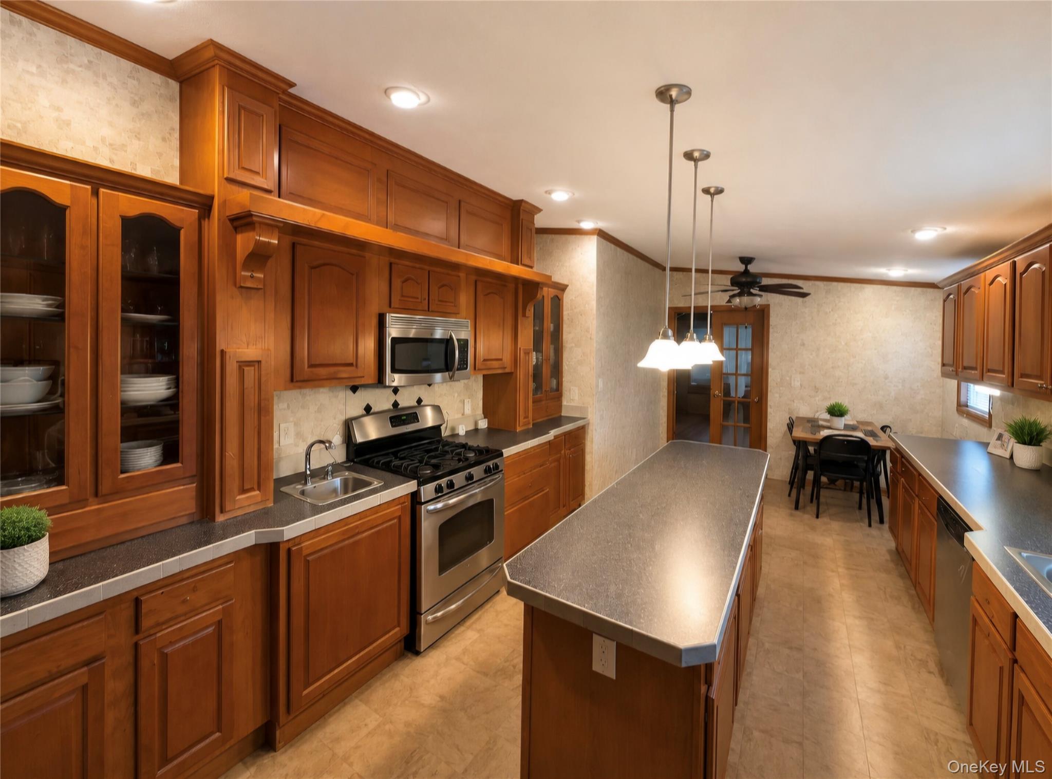 13 Gardenia Drive – For Sale photo 3