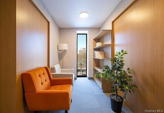 30-05 Vernon Boulevard, Unit 4H photo 4