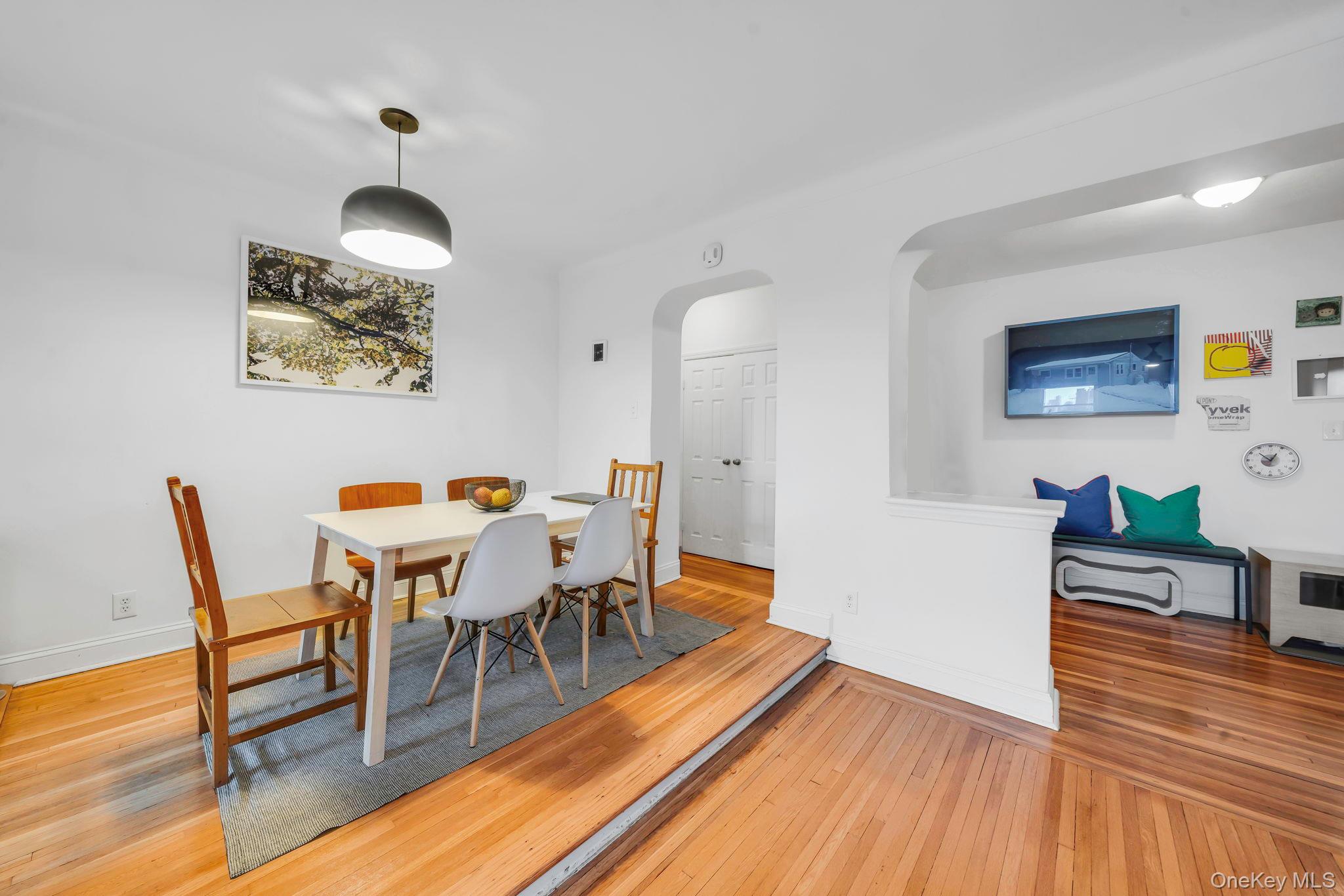 7615 35th Avenue, Unit 4E photo 6