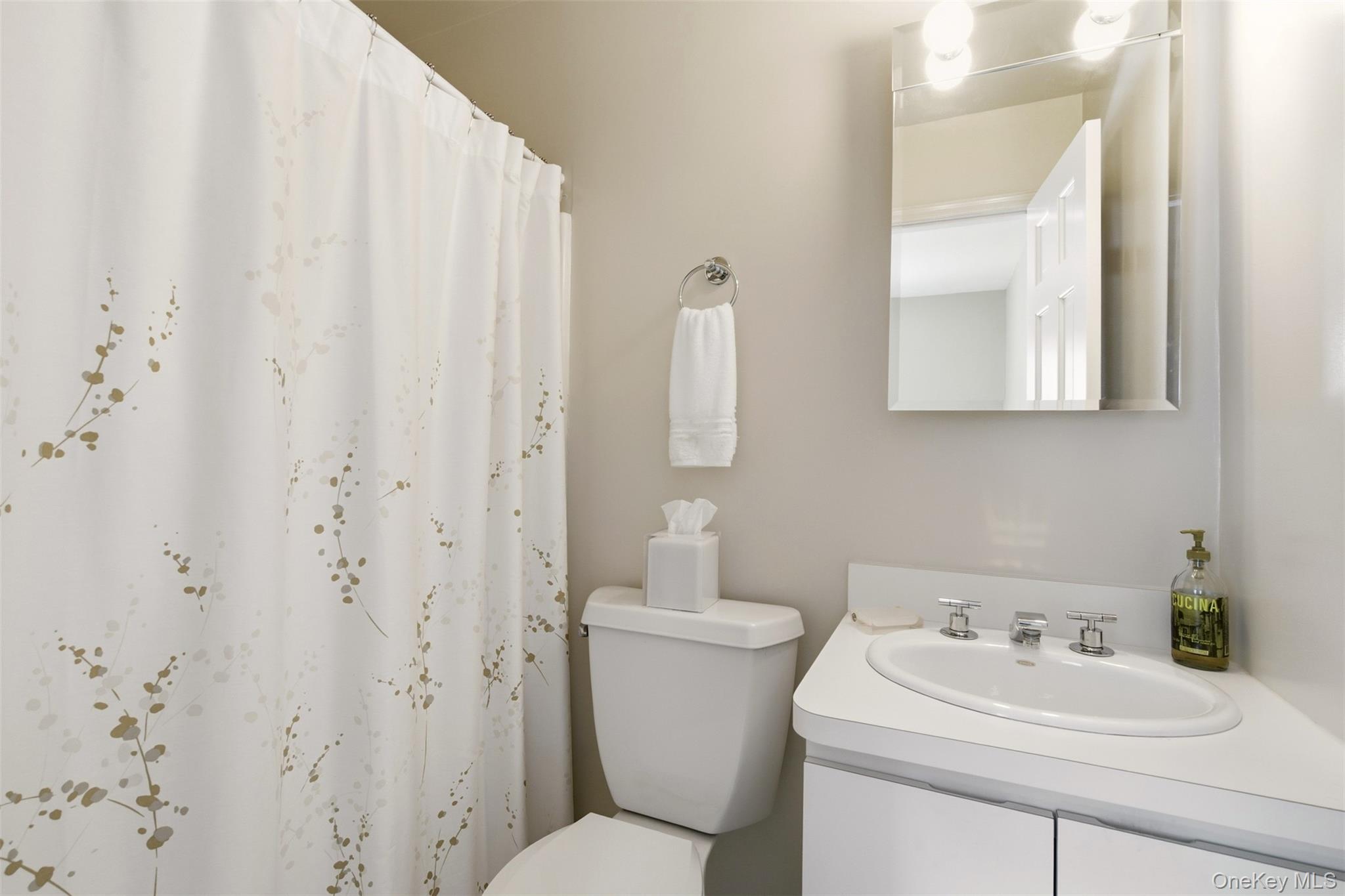 61 Linden Lane – For Sale photo 23