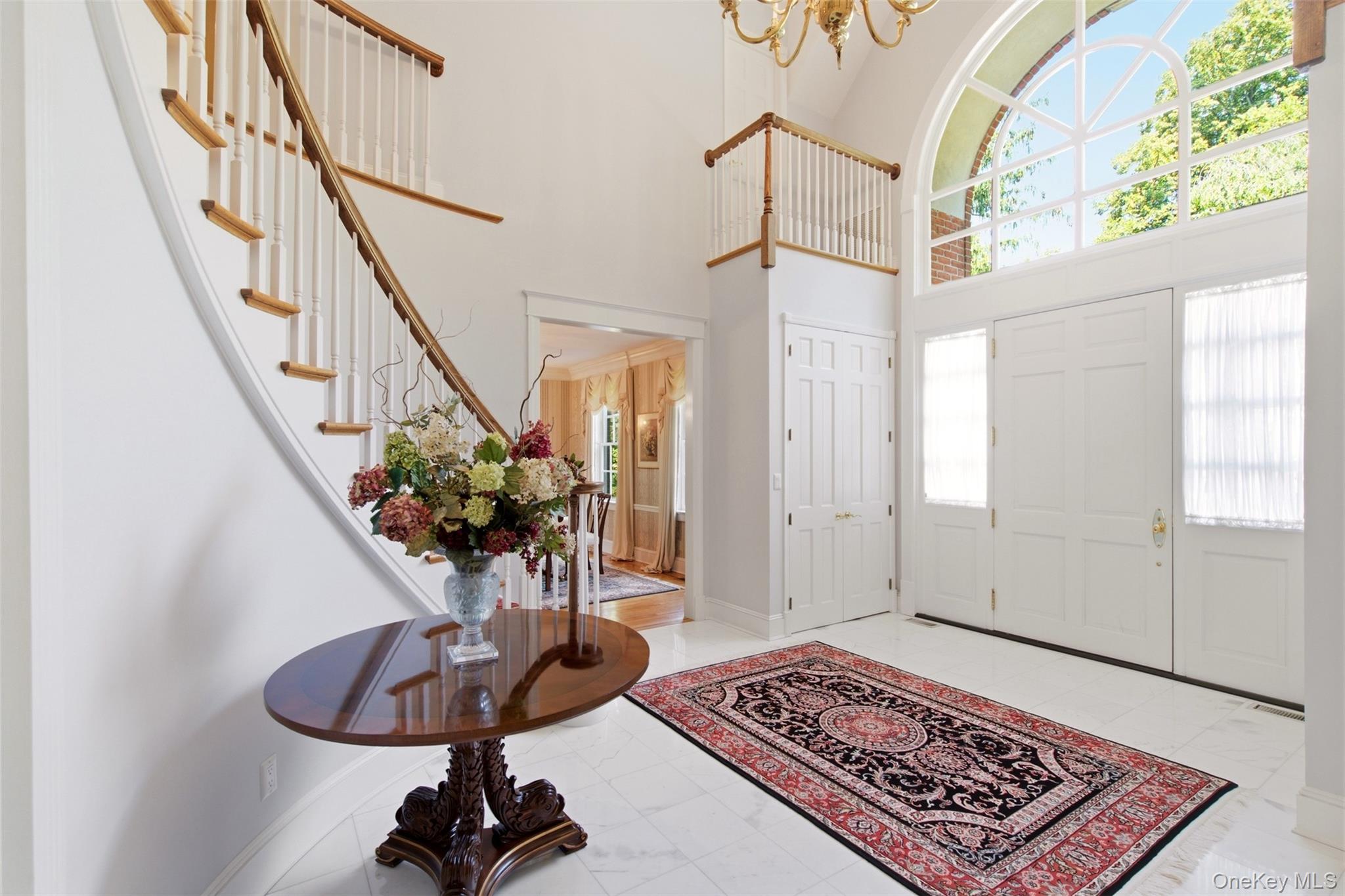 61 Linden Lane – For Sale photo 5