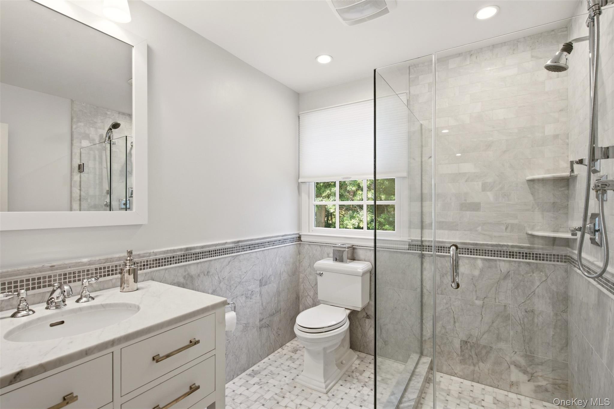 61 Linden Lane – For Sale photo 29