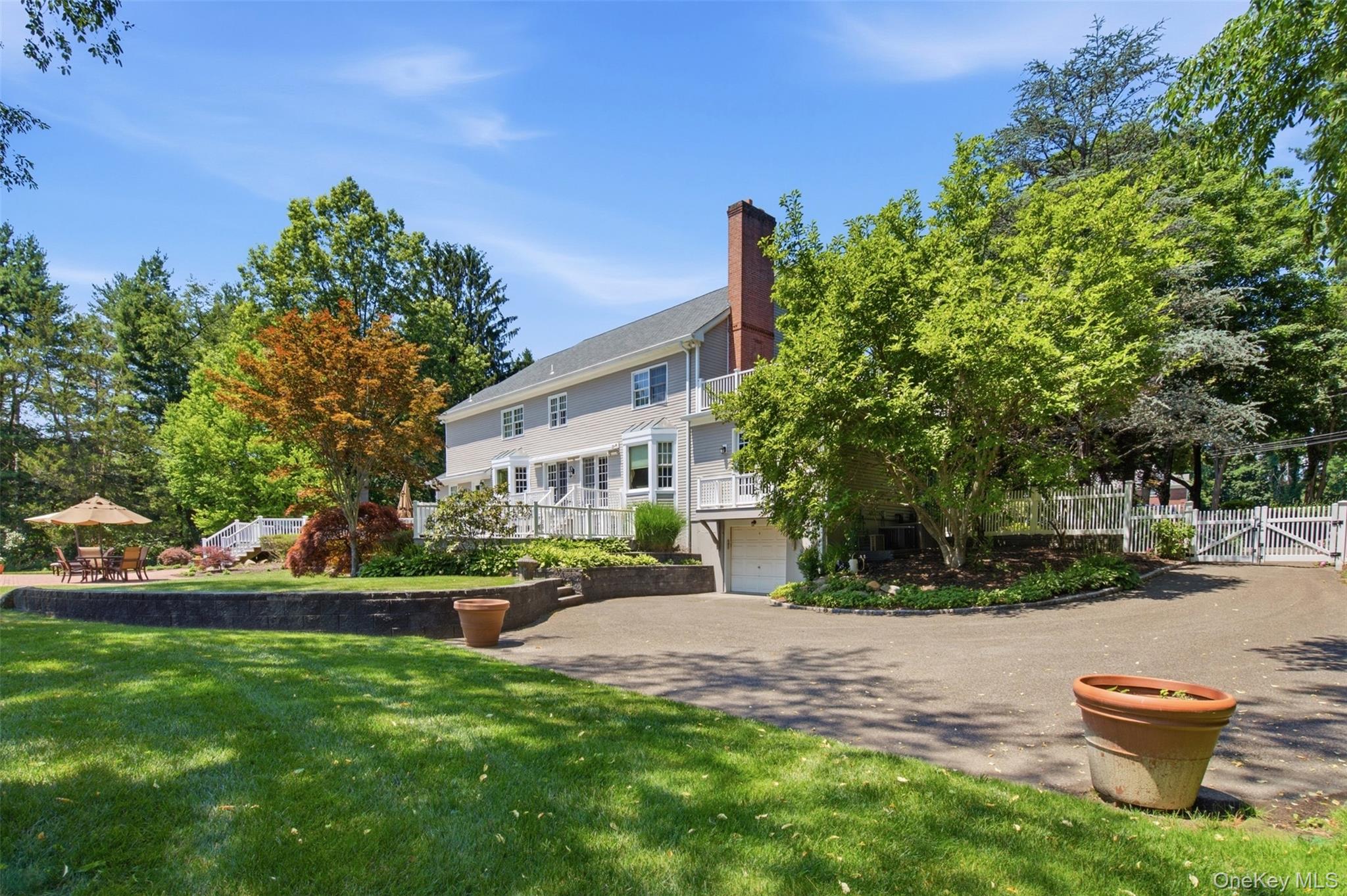 61 Linden Lane – For Sale photo 40