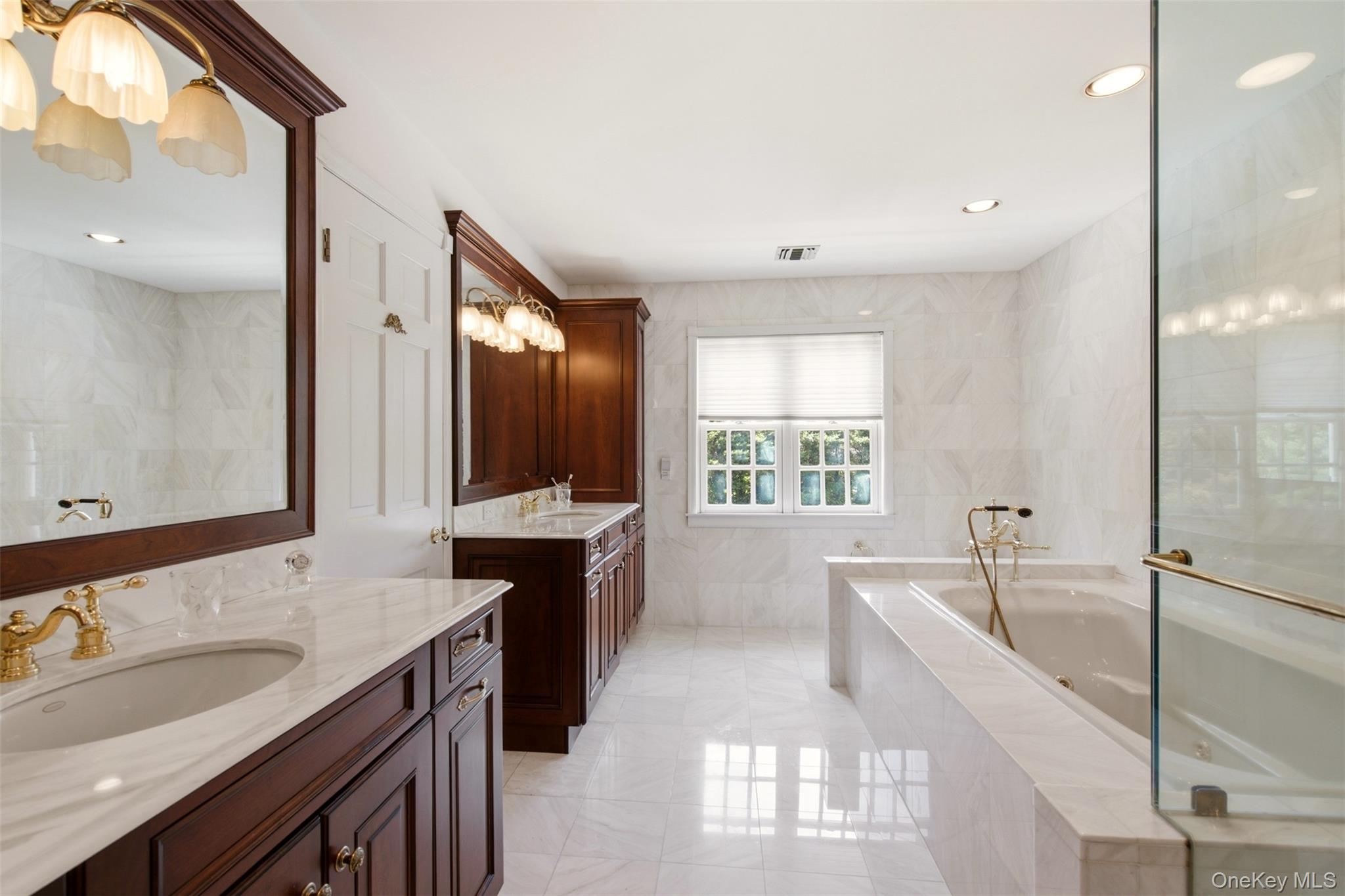61 Linden Lane – For Sale photo 26