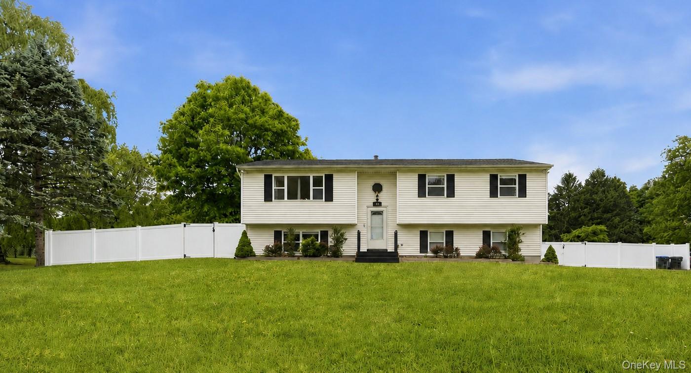 11 Chandler Drive – For Sale