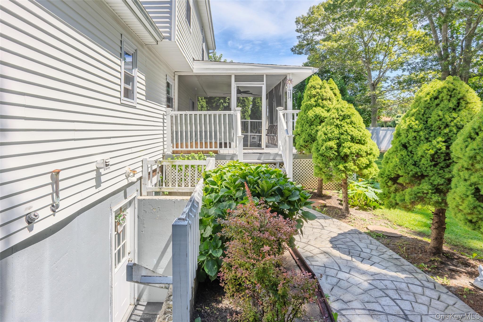 106 Chanel Drive E – For Sale photo 7