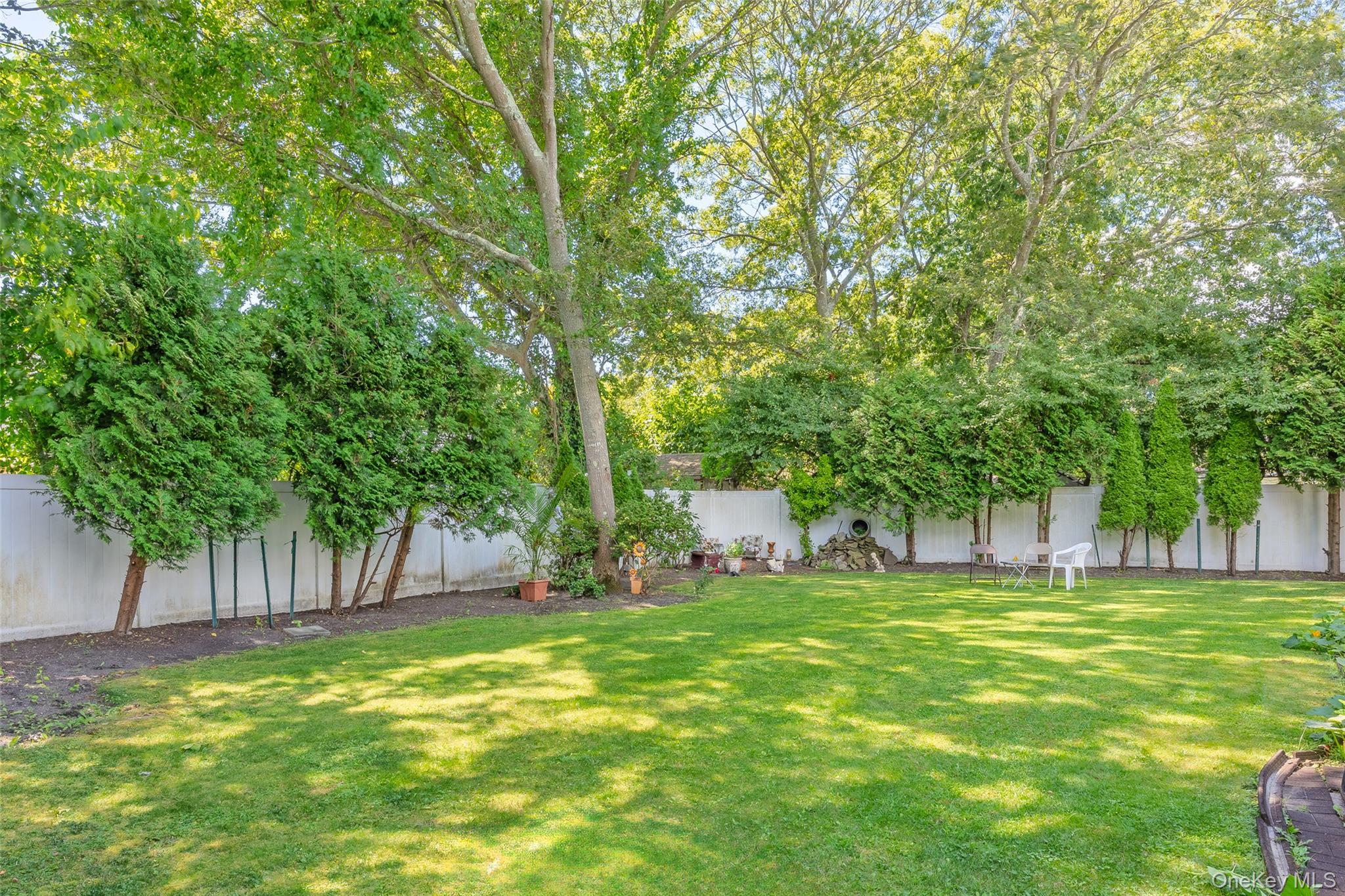 106 Chanel Drive E – For Sale photo 6