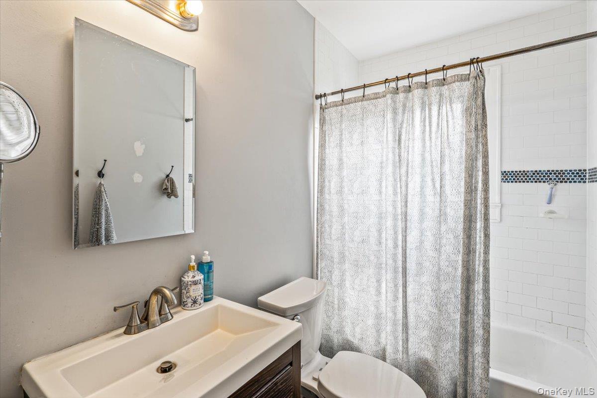32 – 07 148 Street – For Sale photo 19