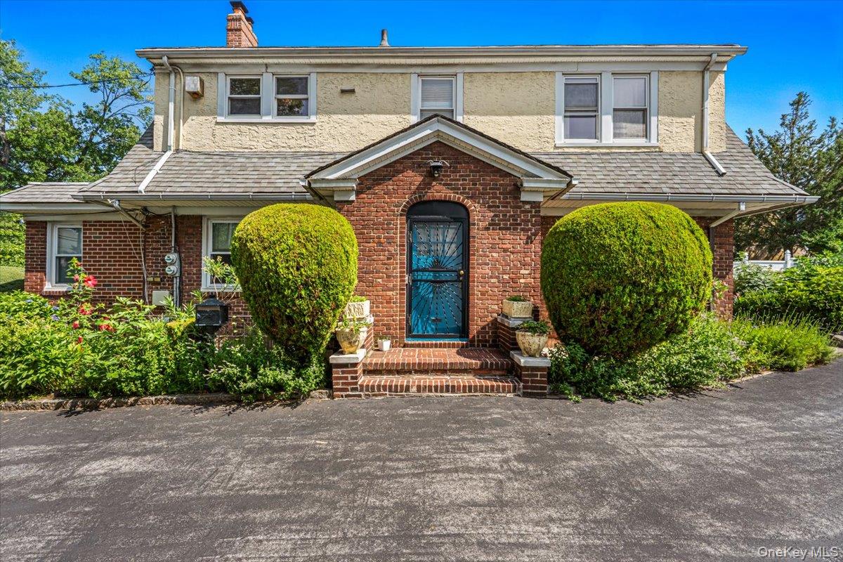 32 – 07 148 Street – For Sale