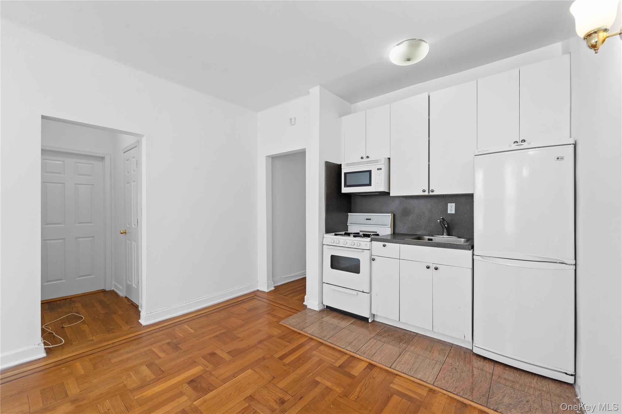 41-41 41st Street, Unit 5N photo 7