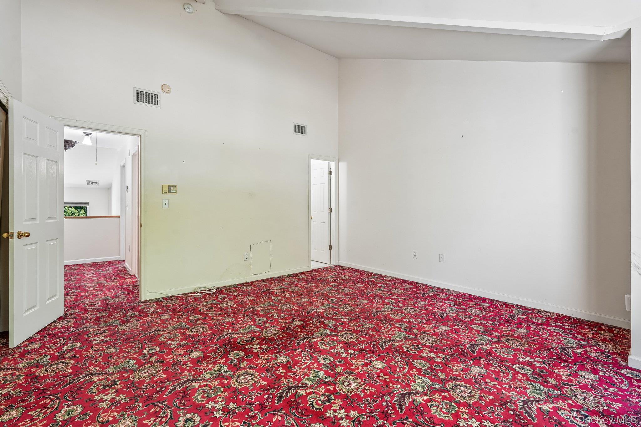 212 Arlington Court – For Sale photo 23