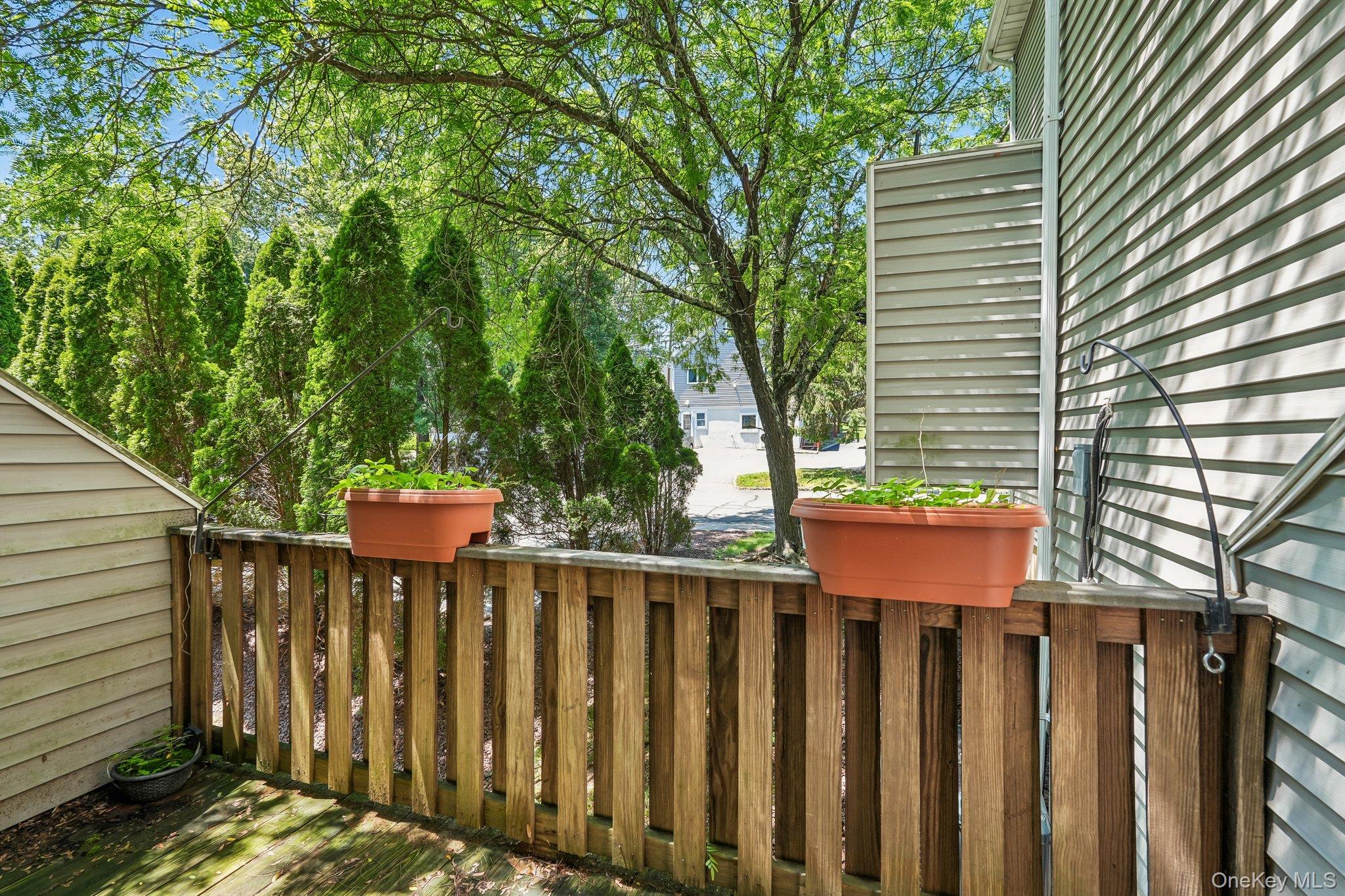 212 Arlington Court – For Sale photo 33