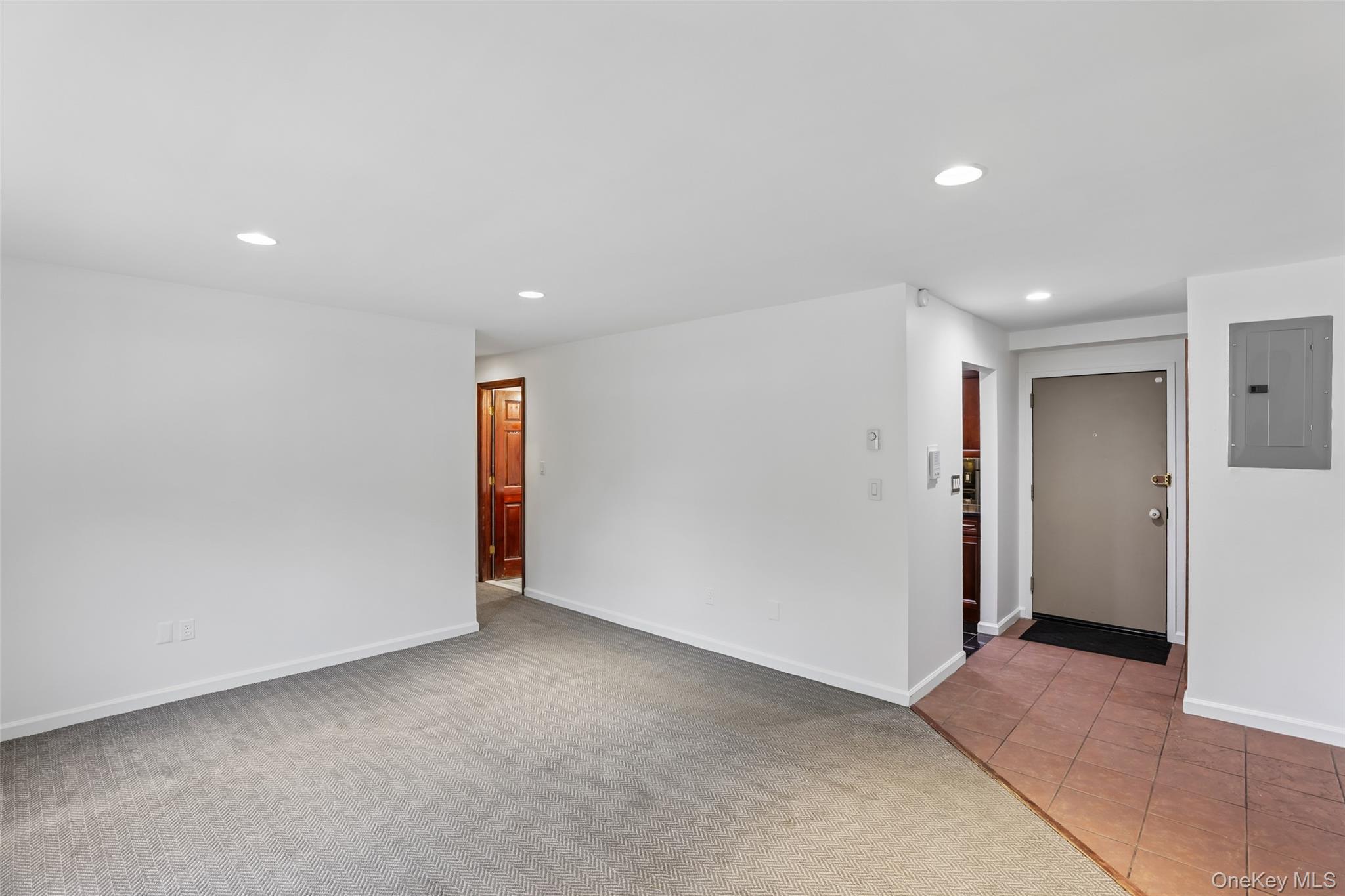 530 Hudson Avenue – For Sale photo 11