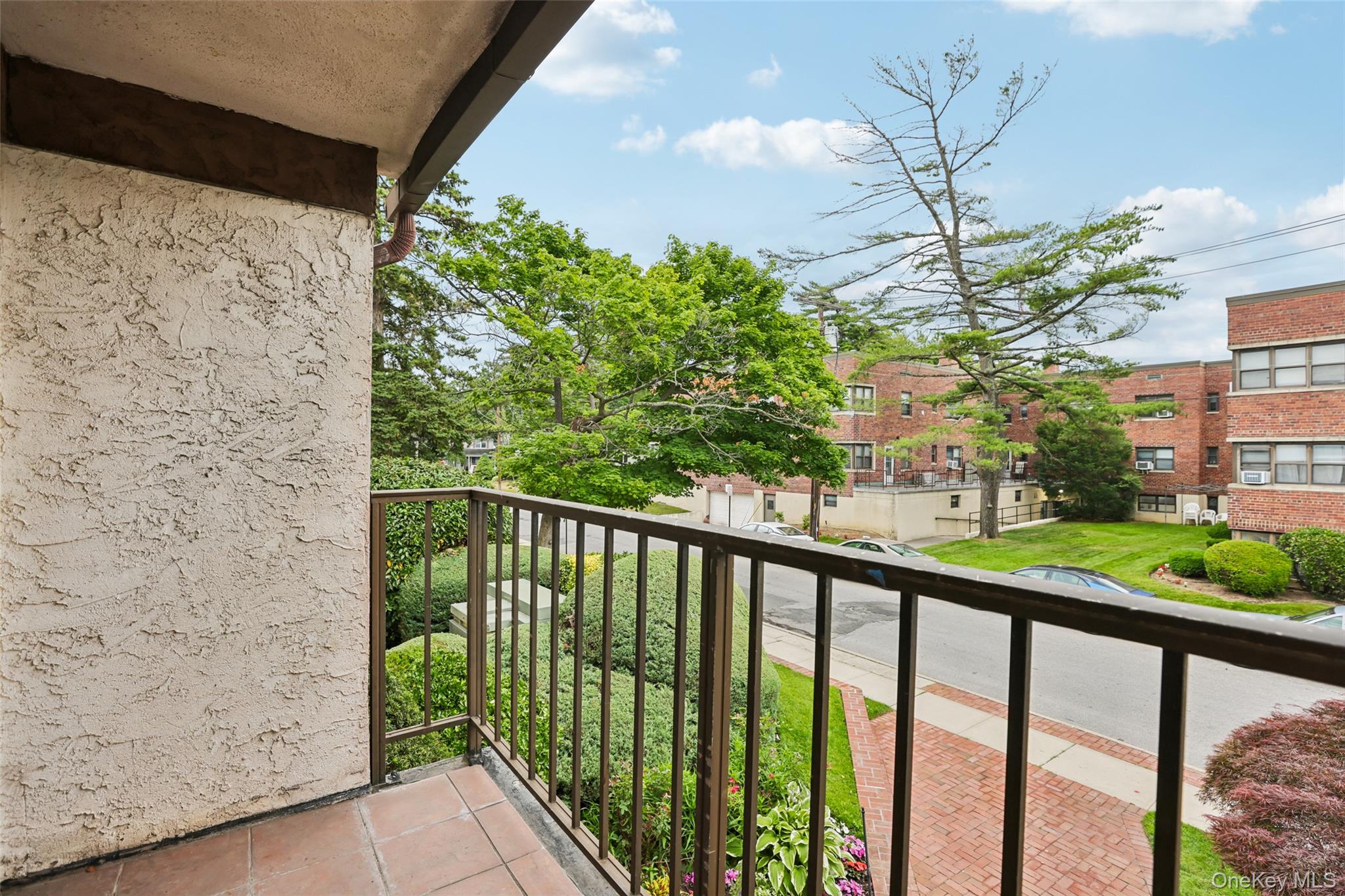 530 Hudson Avenue – For Sale photo 6