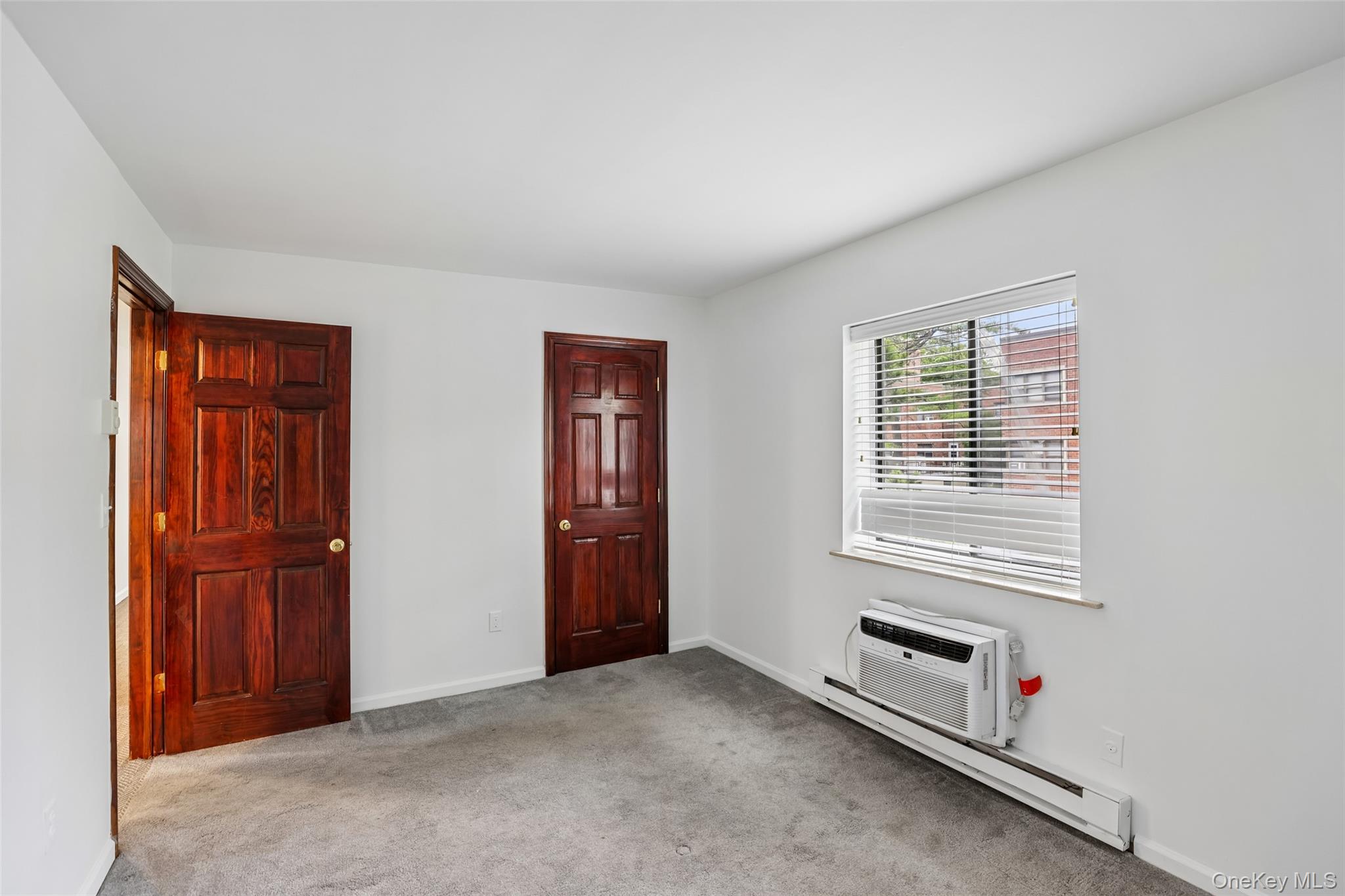 530 Hudson Avenue – For Sale photo 24
