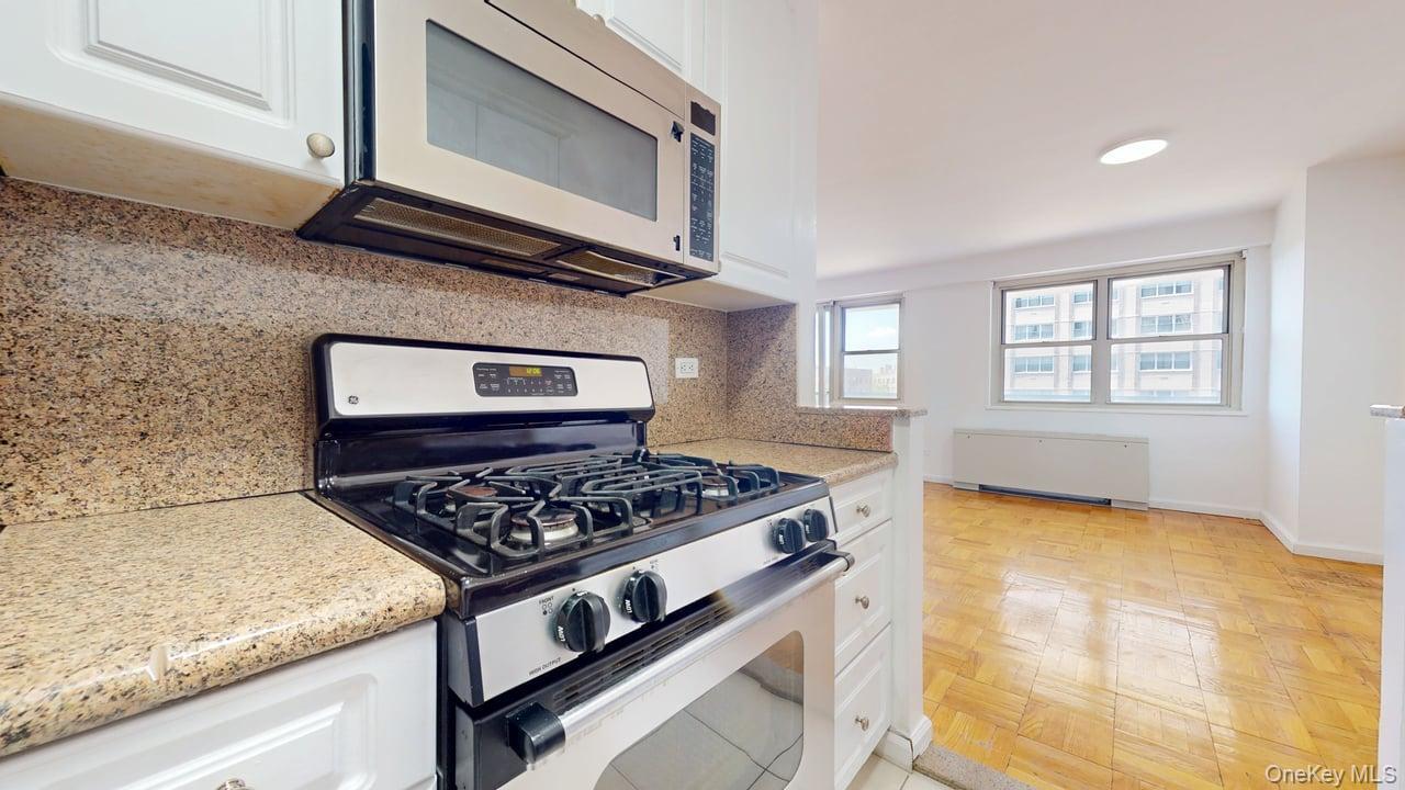 102-30 66th Road, Unit 10E photo 17