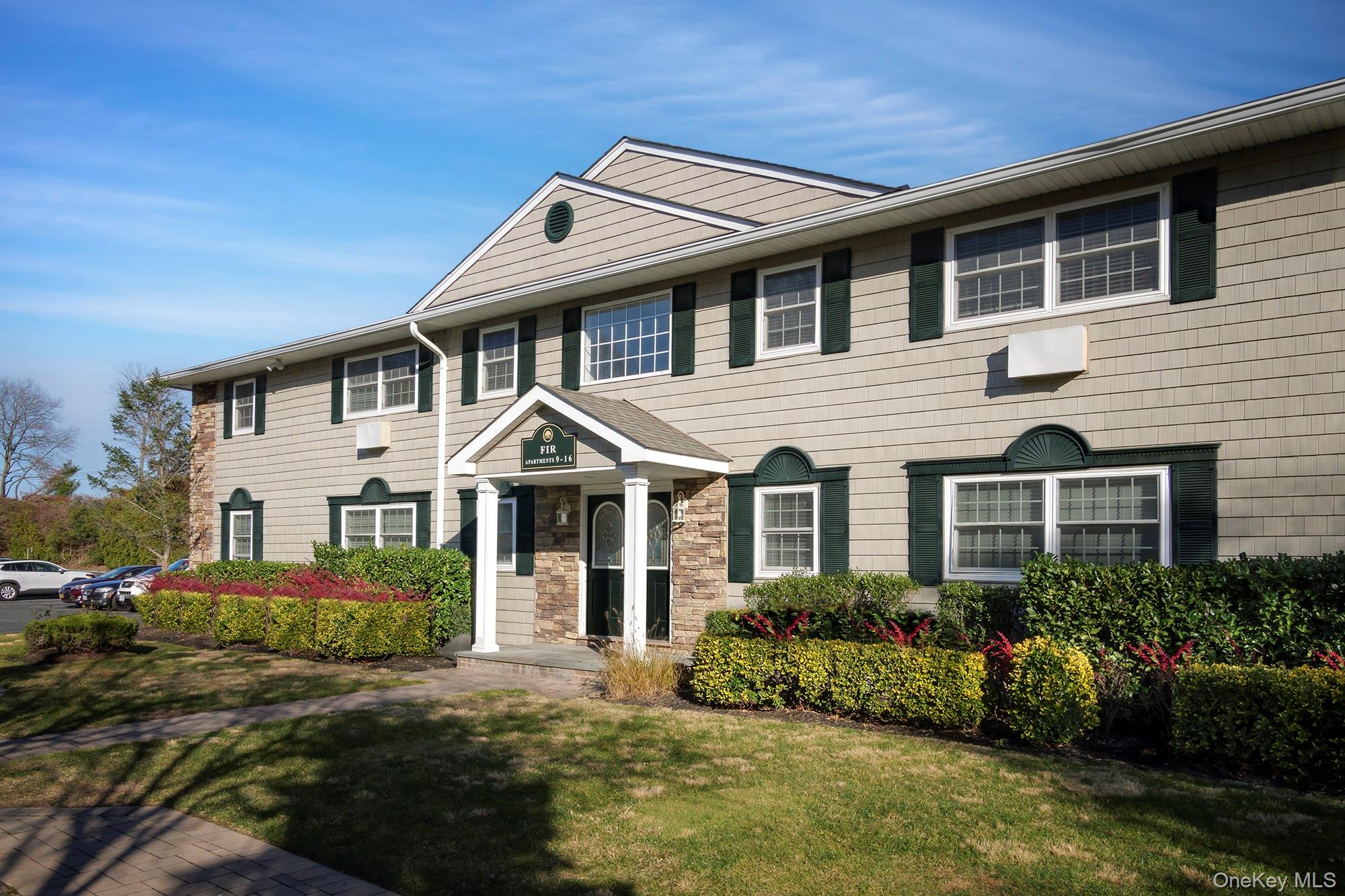 1750 W Main Street, Unit H16