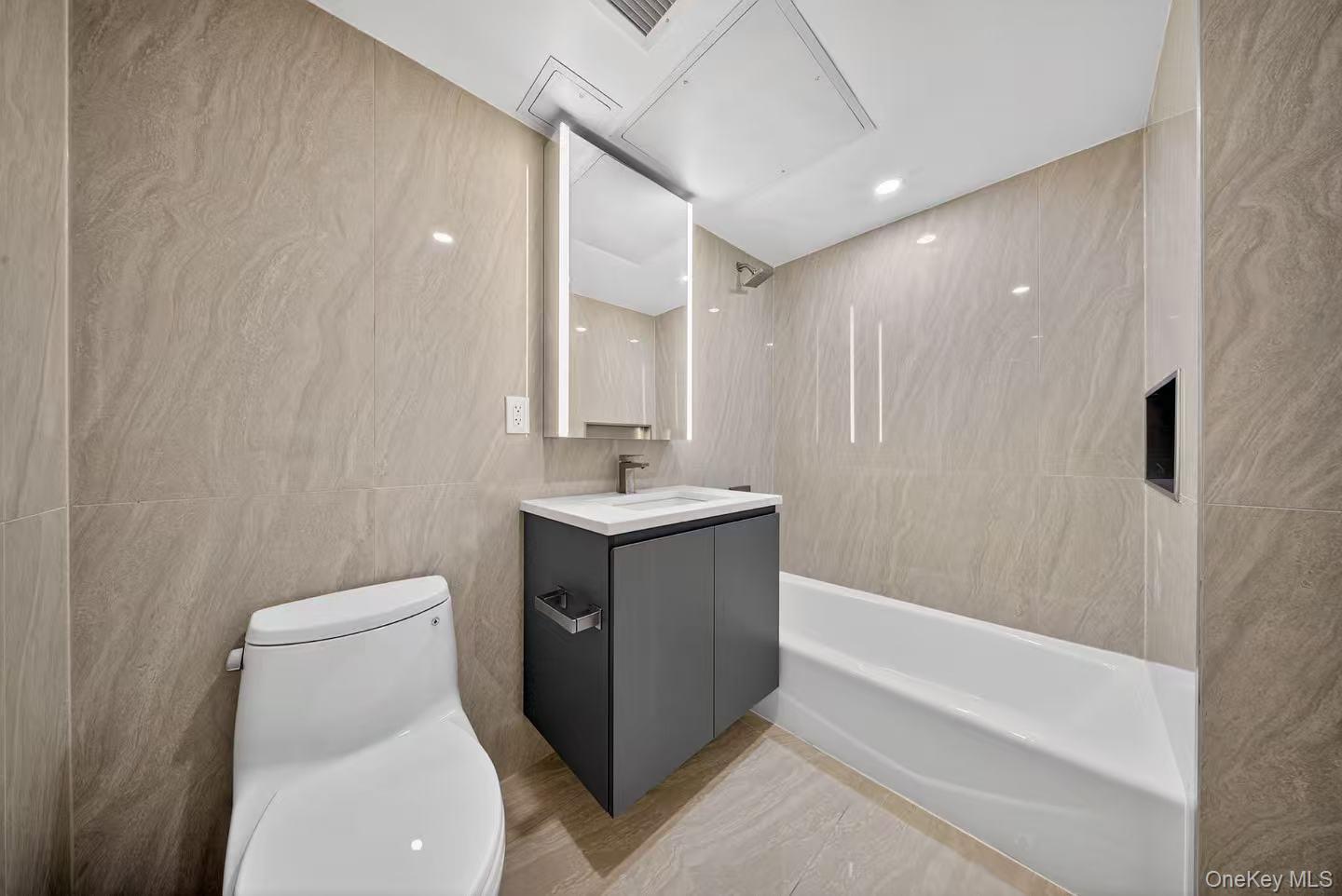 33-71 Prince Street, Unit 6H photo 3