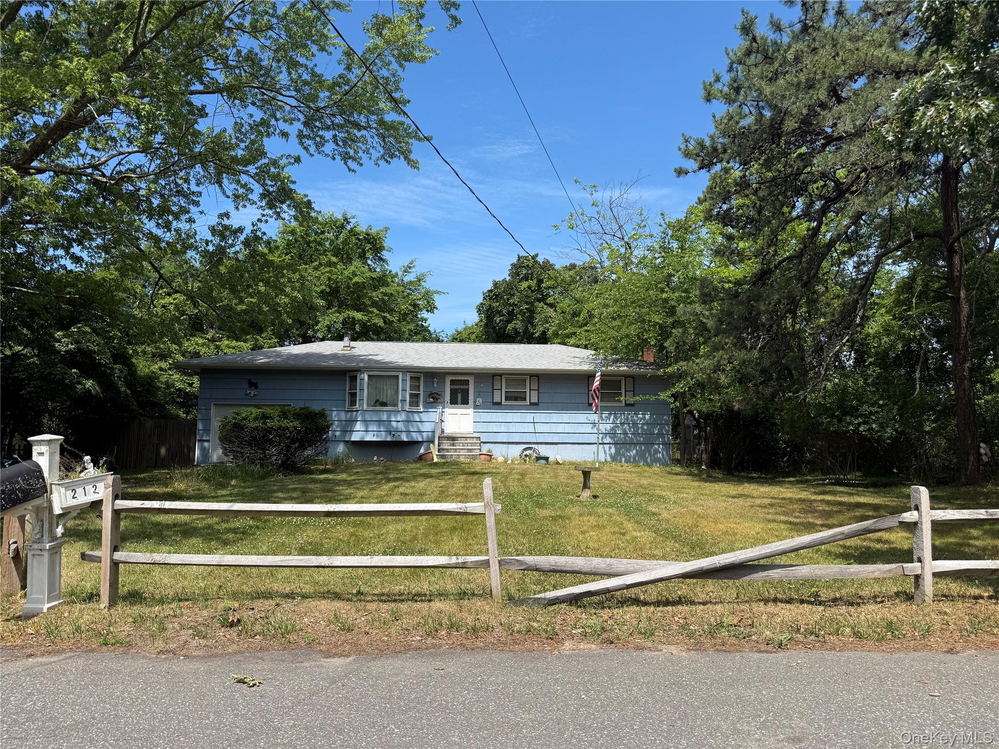212 Union Avenue – For Sale photo 2