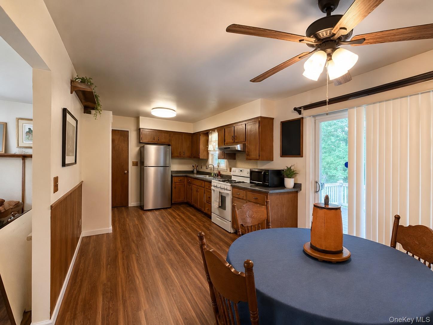 212 Union Avenue – For Sale photo 5