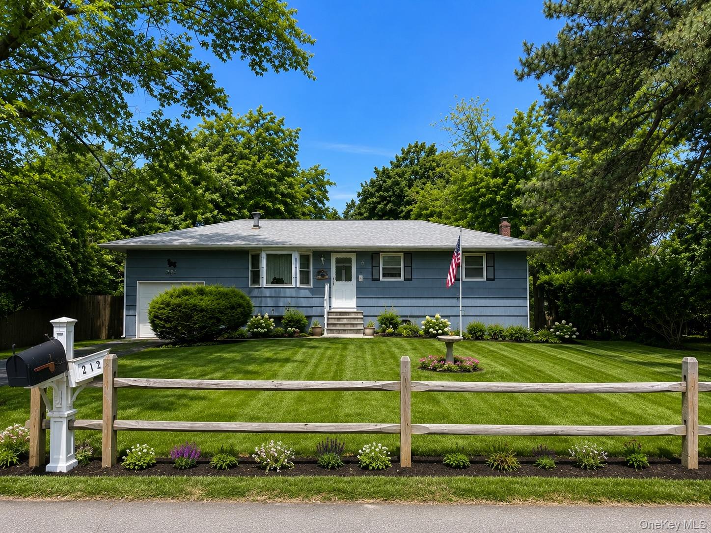 212 Union Avenue – For Sale