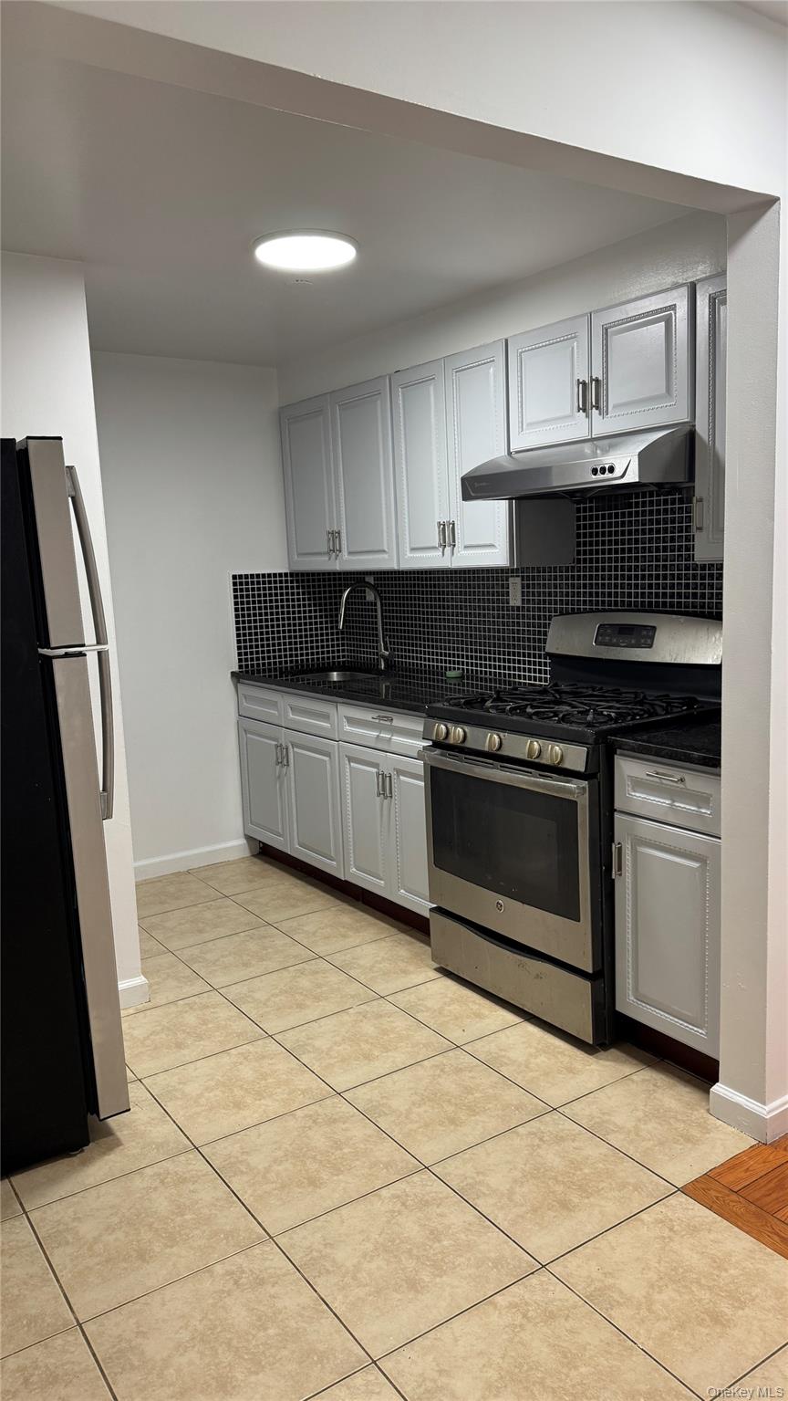 13930 34th Avenue – For Rent