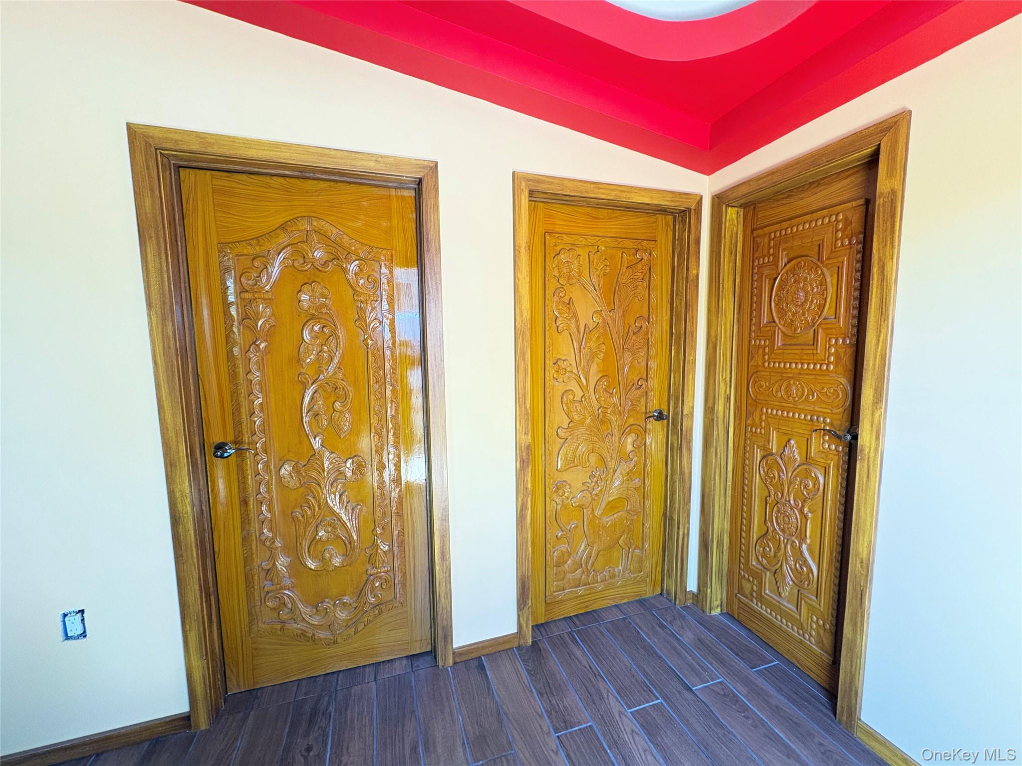 15 W Delaware Place – For Sale photo 19