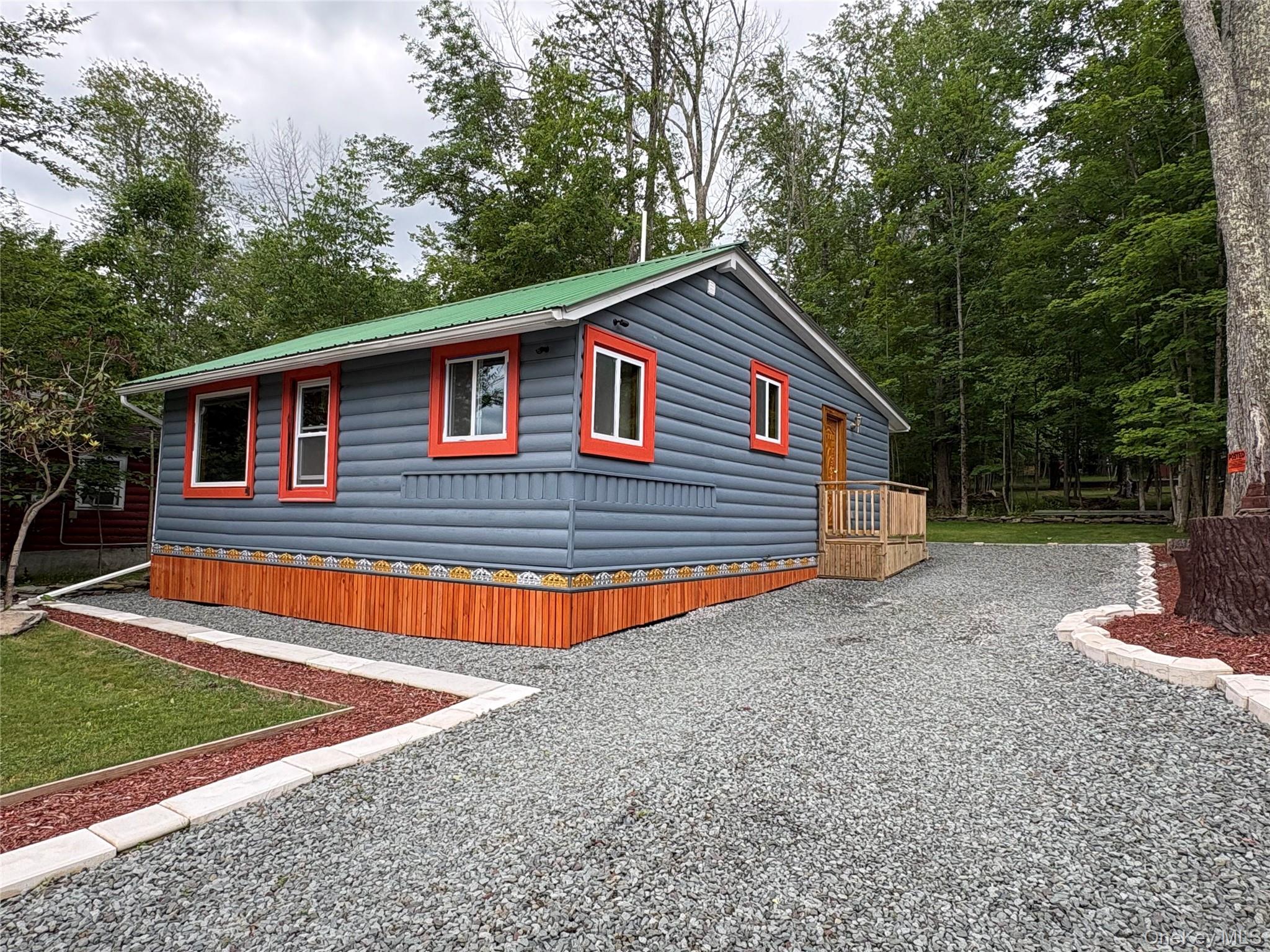 15 W Delaware Place – For Sale
