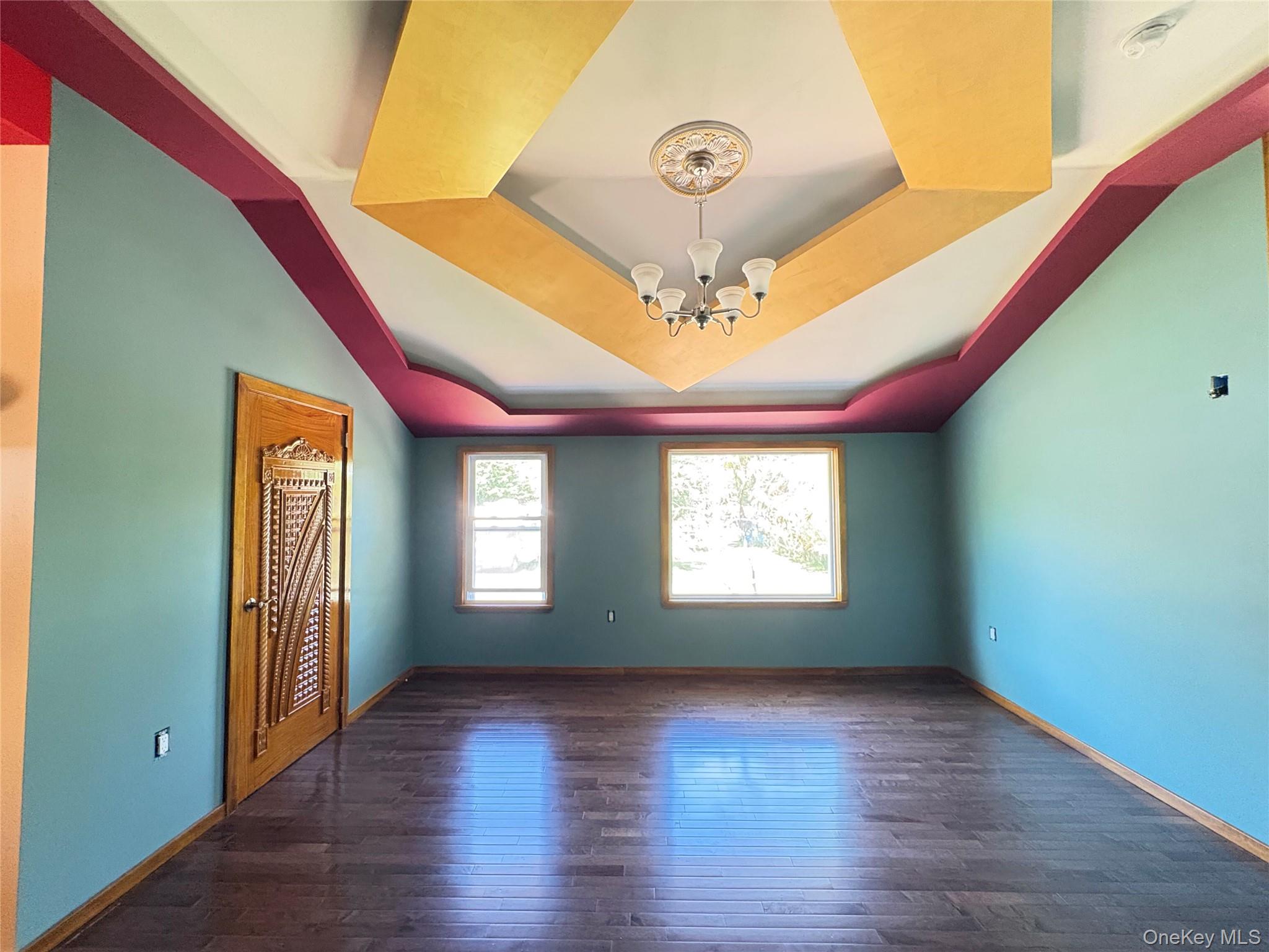15 W Delaware Place – For Sale photo 5
