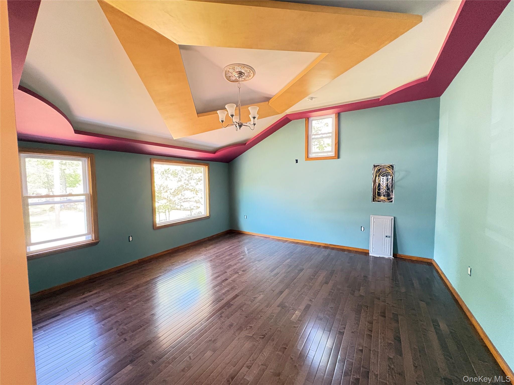 15 W Delaware Place – For Sale photo 6