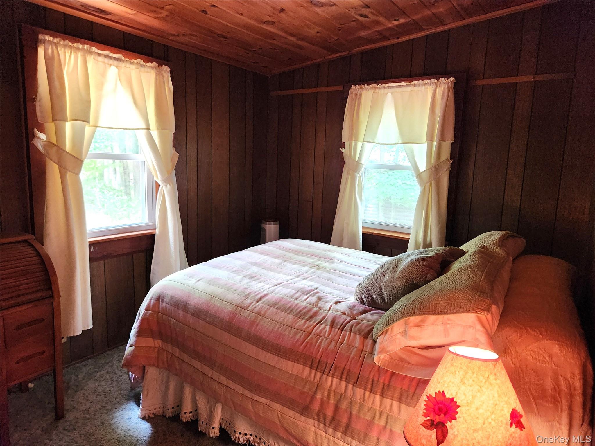 24 Eldridge Street S – For Sale photo 21
