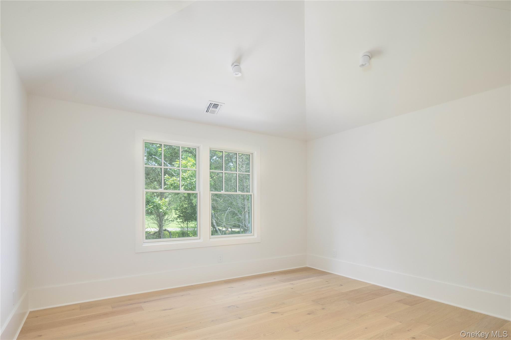 205 Kats Court – For Sale photo 18
