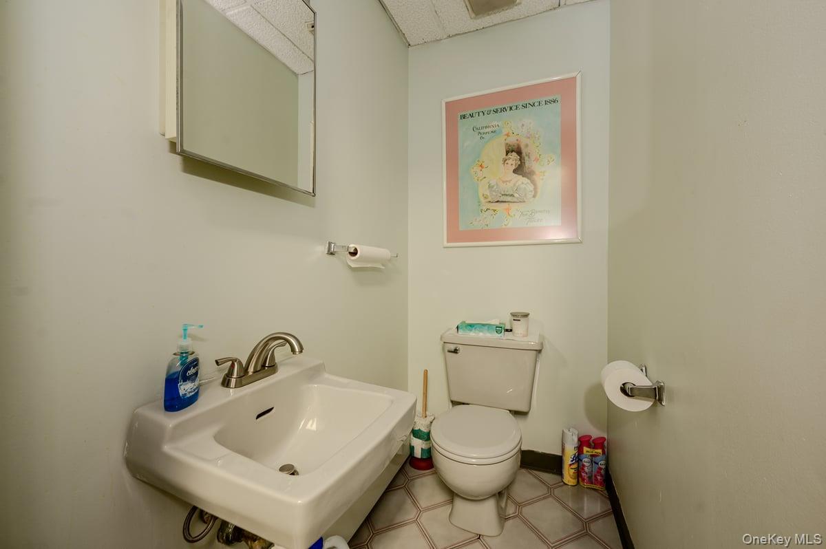 701 Park Place – For Sale photo 30