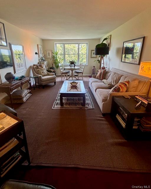 290 Collins Avenue, Unit 8E photo 10